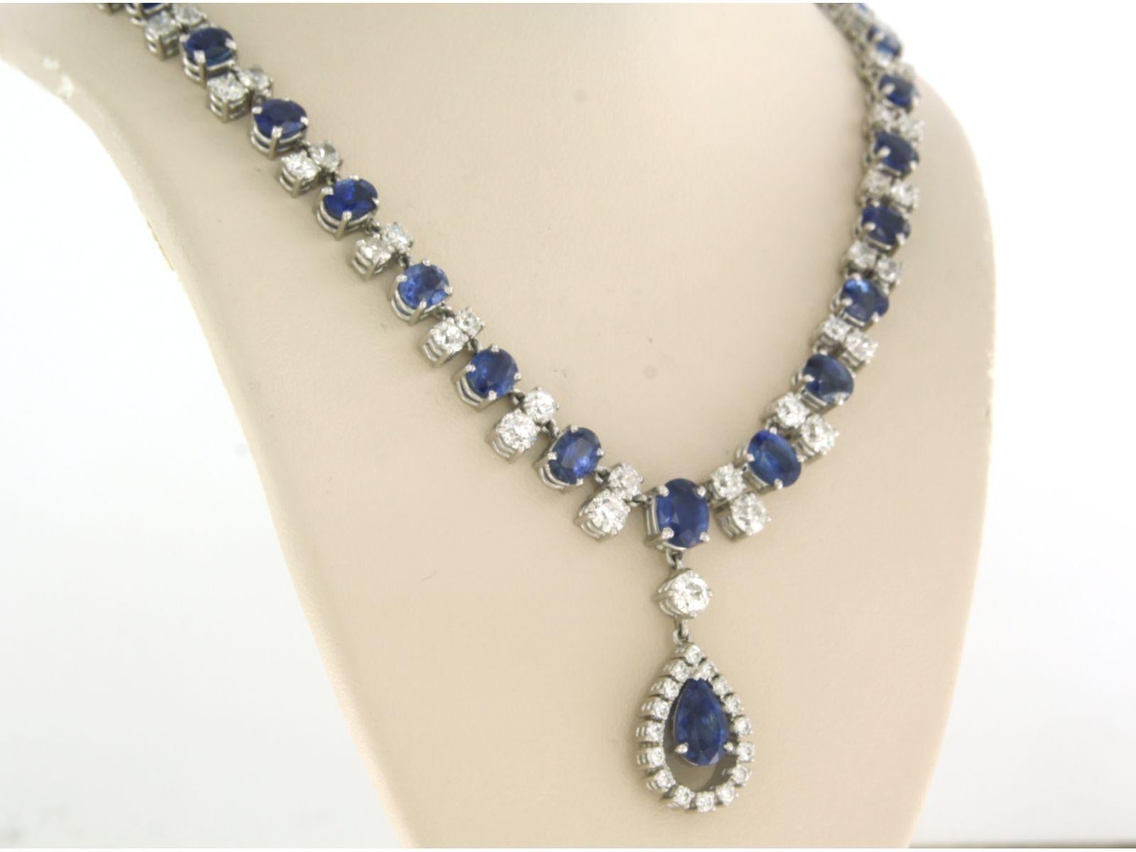 Modern Choker with sapphire and diamonds 14k white gold For Sale