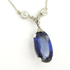 Halskette mit Saphir und Diamanten im Old-Mine- und Rosenschliff mit einem Gesamtgewicht von bis zu 2,10 Karat, aus Platin