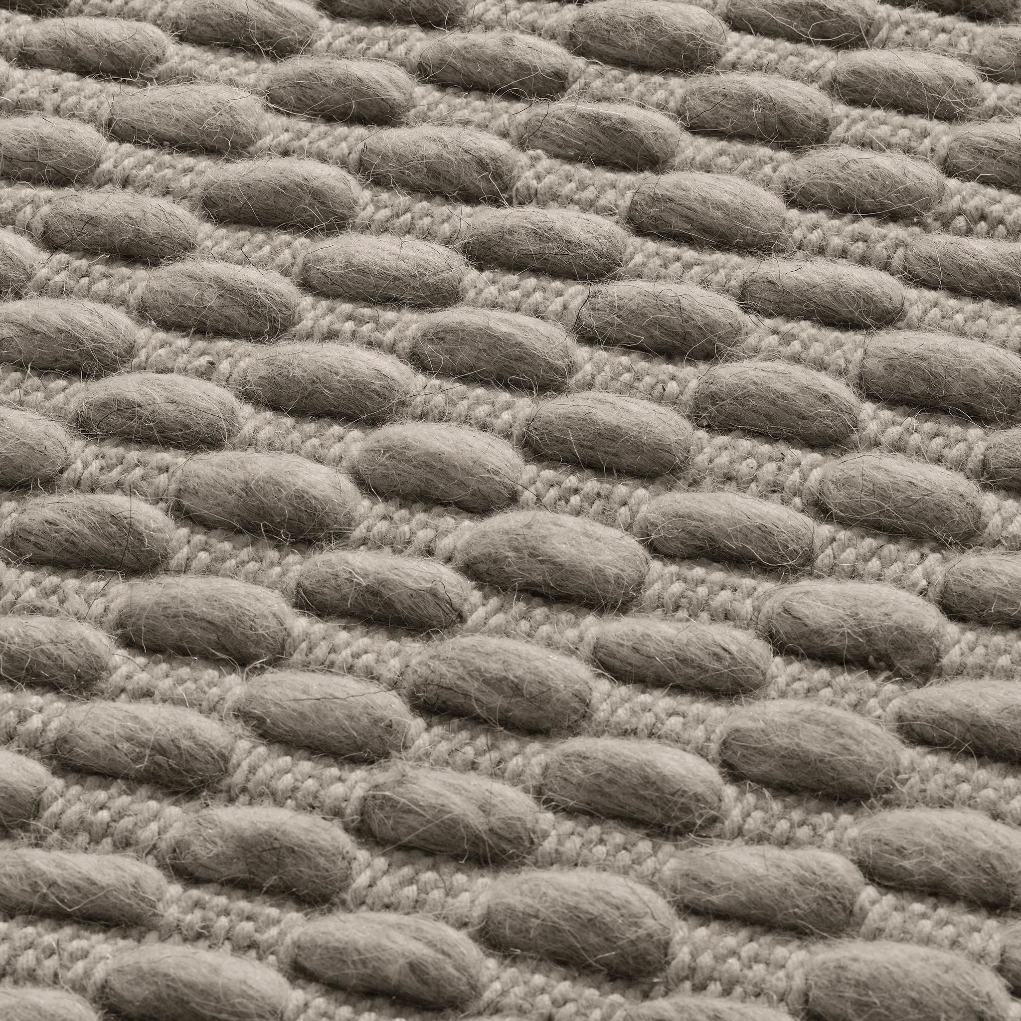 Lana Tappeto Choma 8x10ft grigio in lana e cotone con disegno a pompon e tessuto a mano di lusso in vendita
