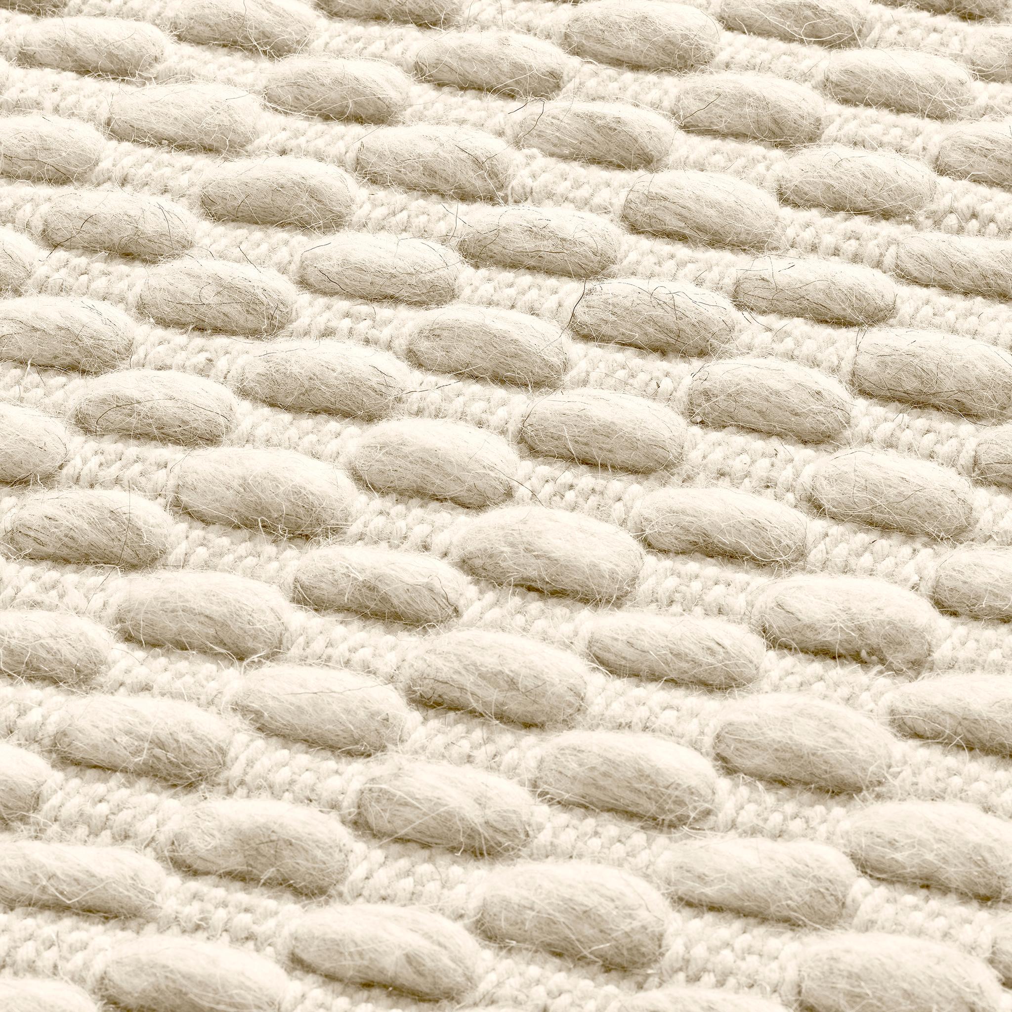 Choma 8X10ft Ivory Wool/Cotton Chunky Bobble Design Luxury Handwoven Rug For Sale 1