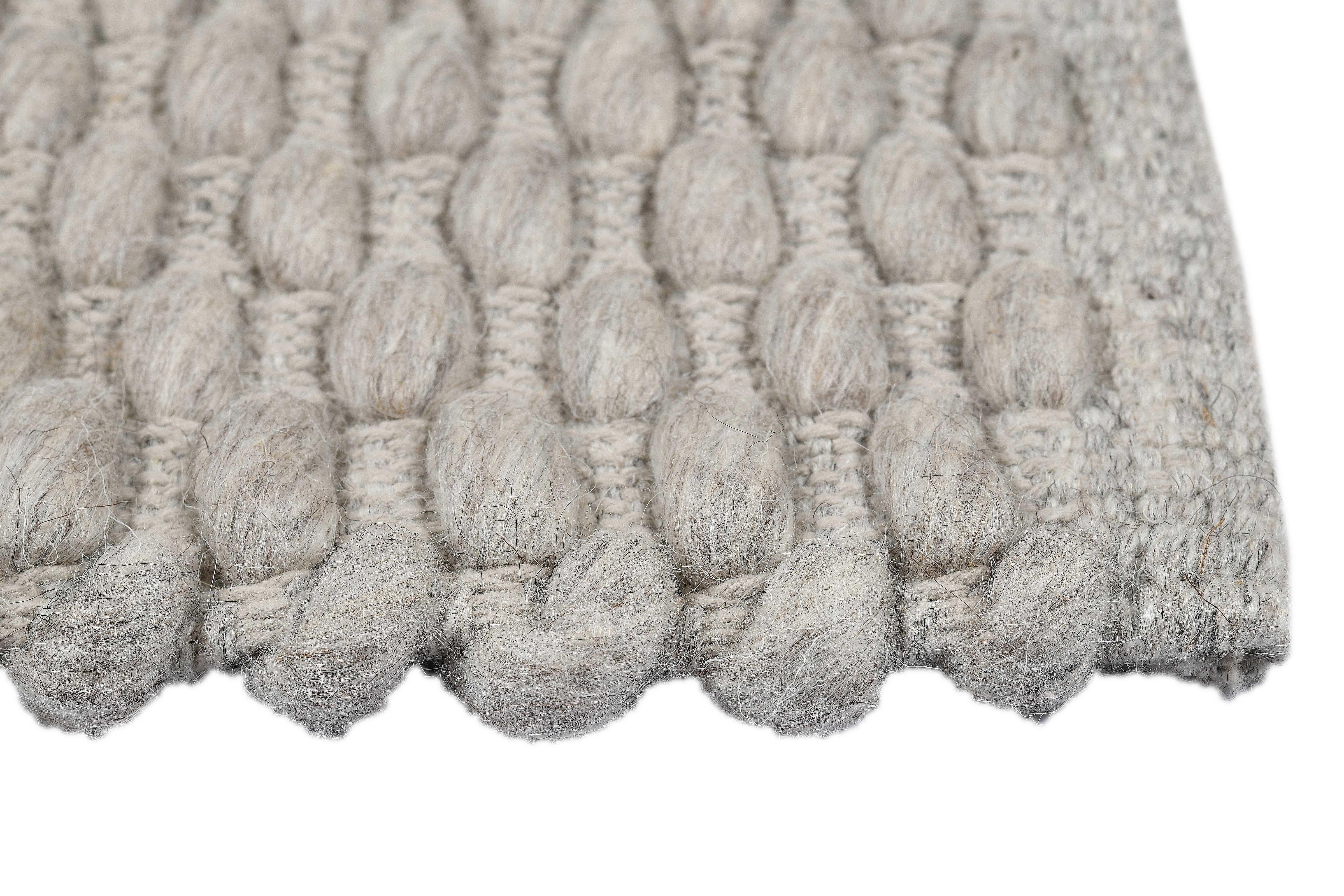 Contemporary Choma, Ash, Handwoven Face 72% Undyed New Zealand Wool/28% Cotton, 9' x 12' For Sale