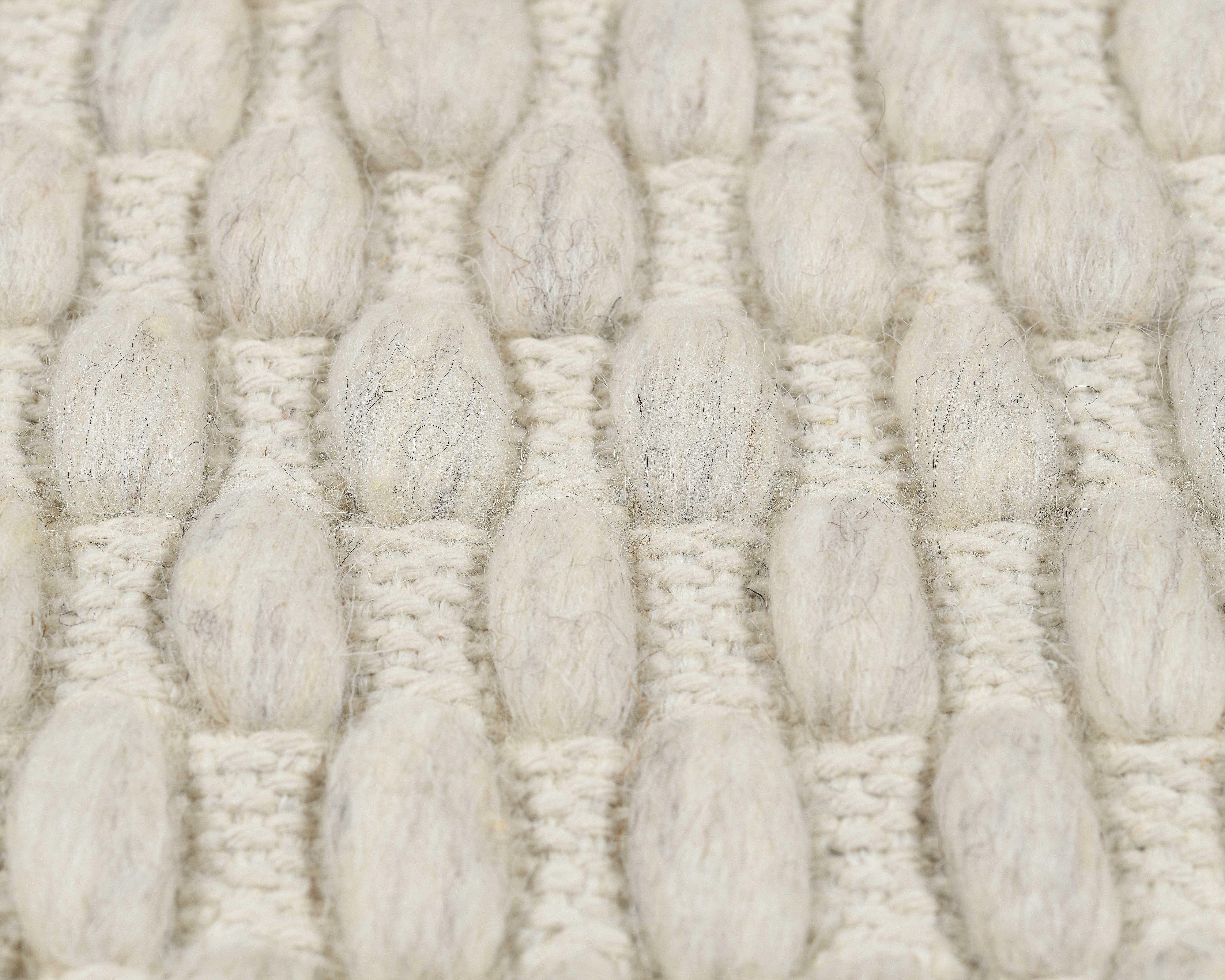Indian Choma, Oat, Handwoven Face 72% Undyed New Zealand Wool/28% Cotton, 8' x 10' For Sale