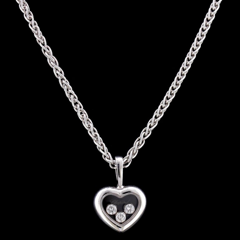 Chopard 18 Karat White Gold Happy Diamond Heart Pendant at ...