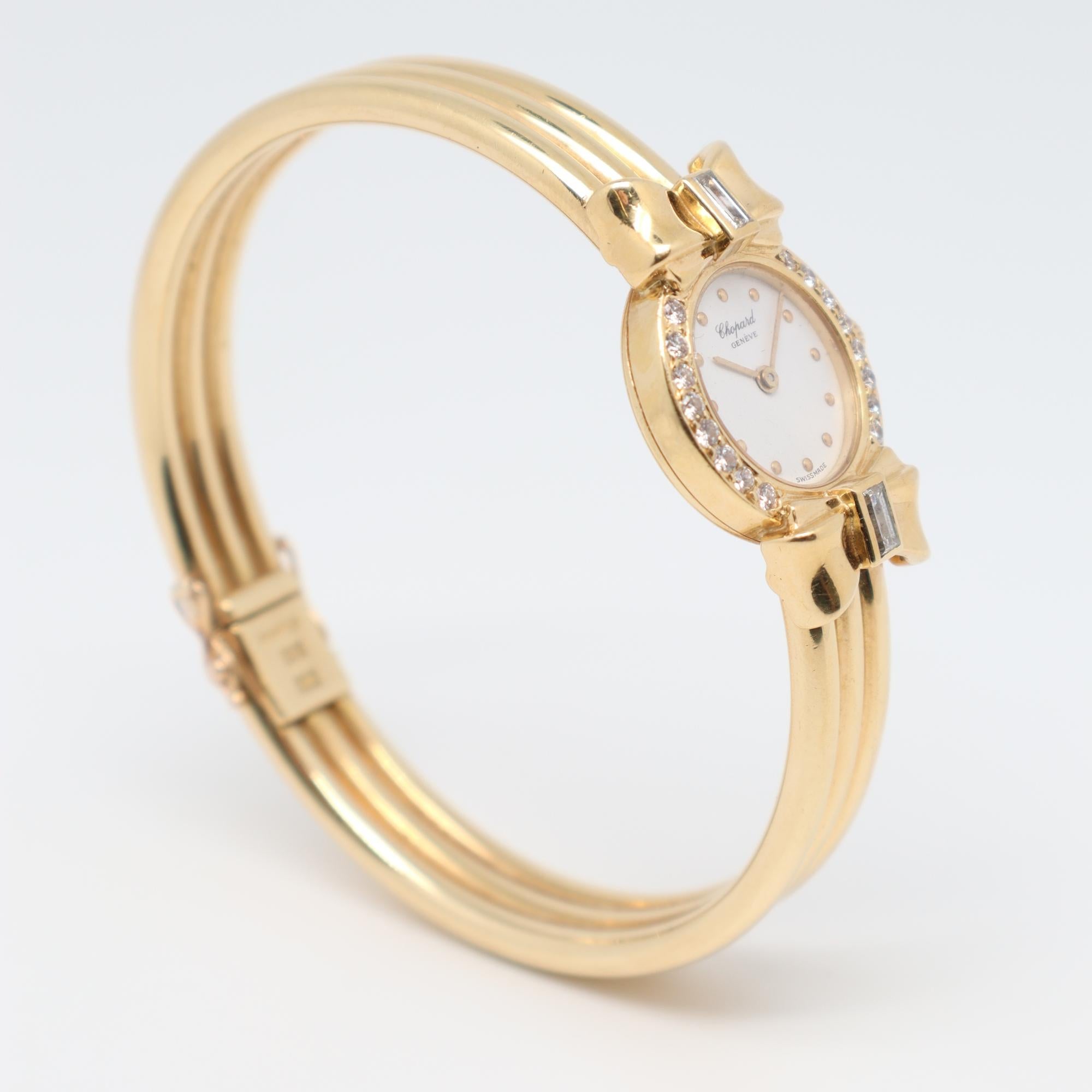 Chopard 18 Karat Yellow Gold Diamond 0.58 Carat Quartz Ladies Watch 10/5440 In Excellent Condition For Sale In New York, NY
