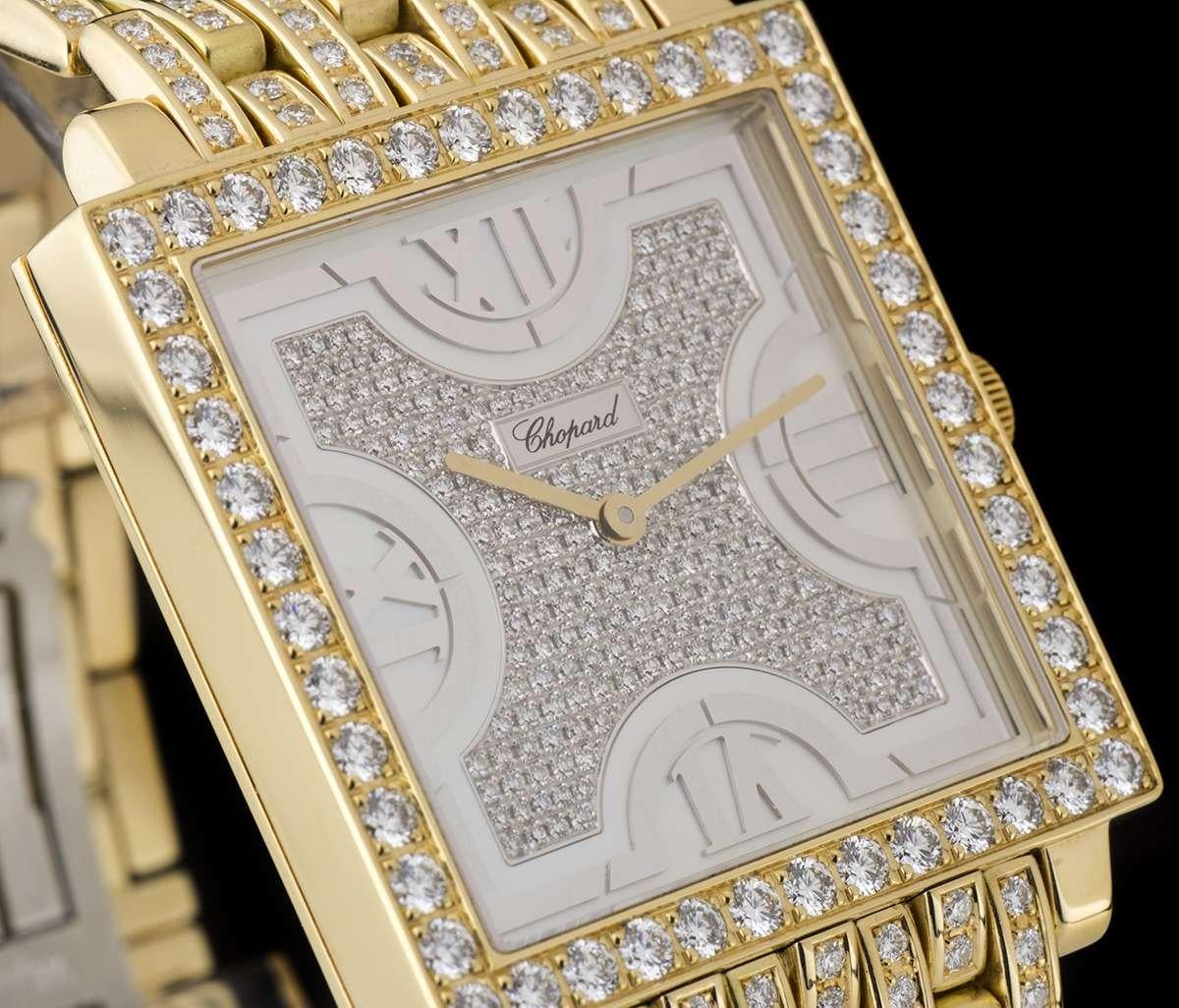 Chopard 18 Karat Yellow Gold Mother-of-Pearl Dial Diamond Set 17/3531/8 In Excellent Condition In London, GB