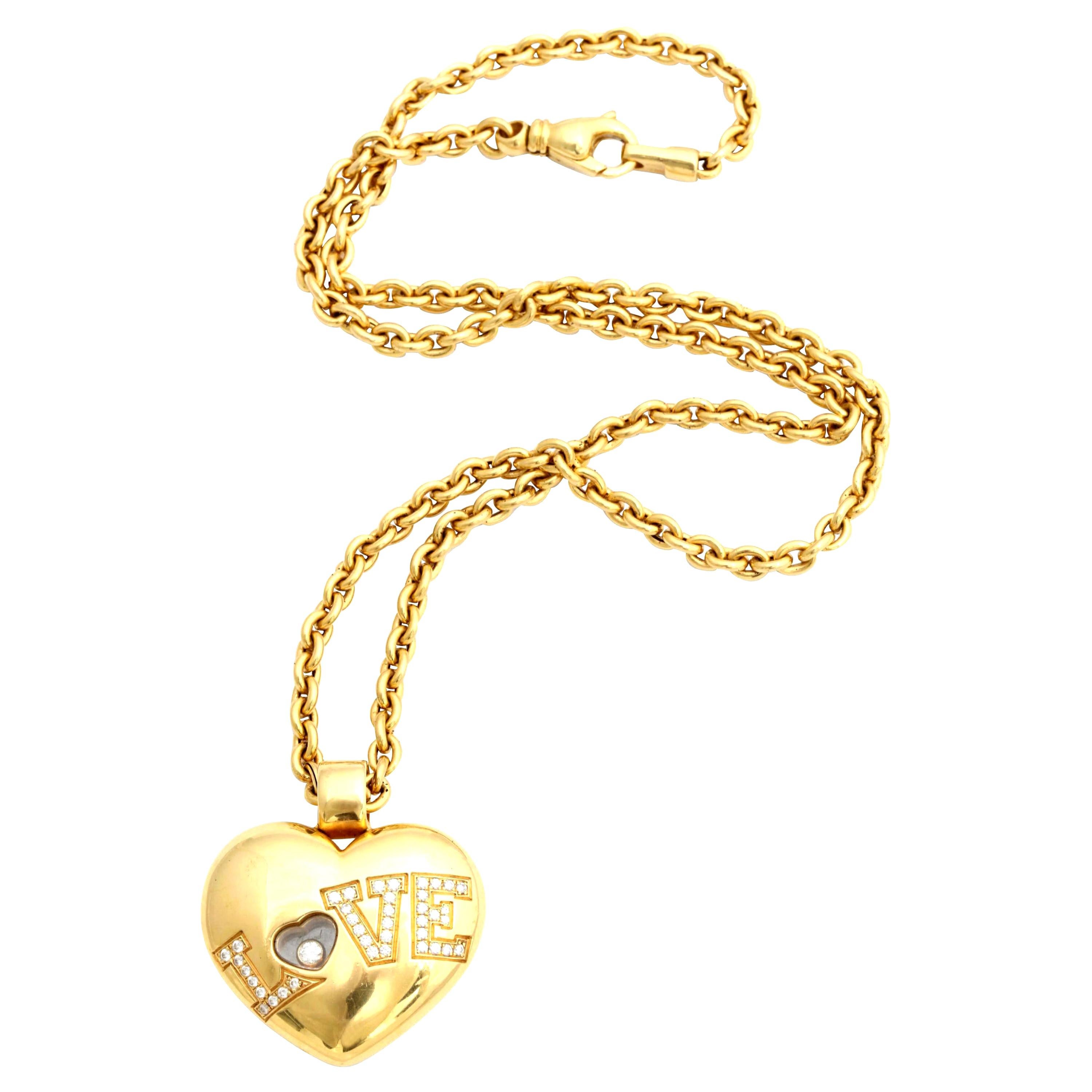 Chopard 18K Gold Love Necklace with Happy Diamonds For Sale