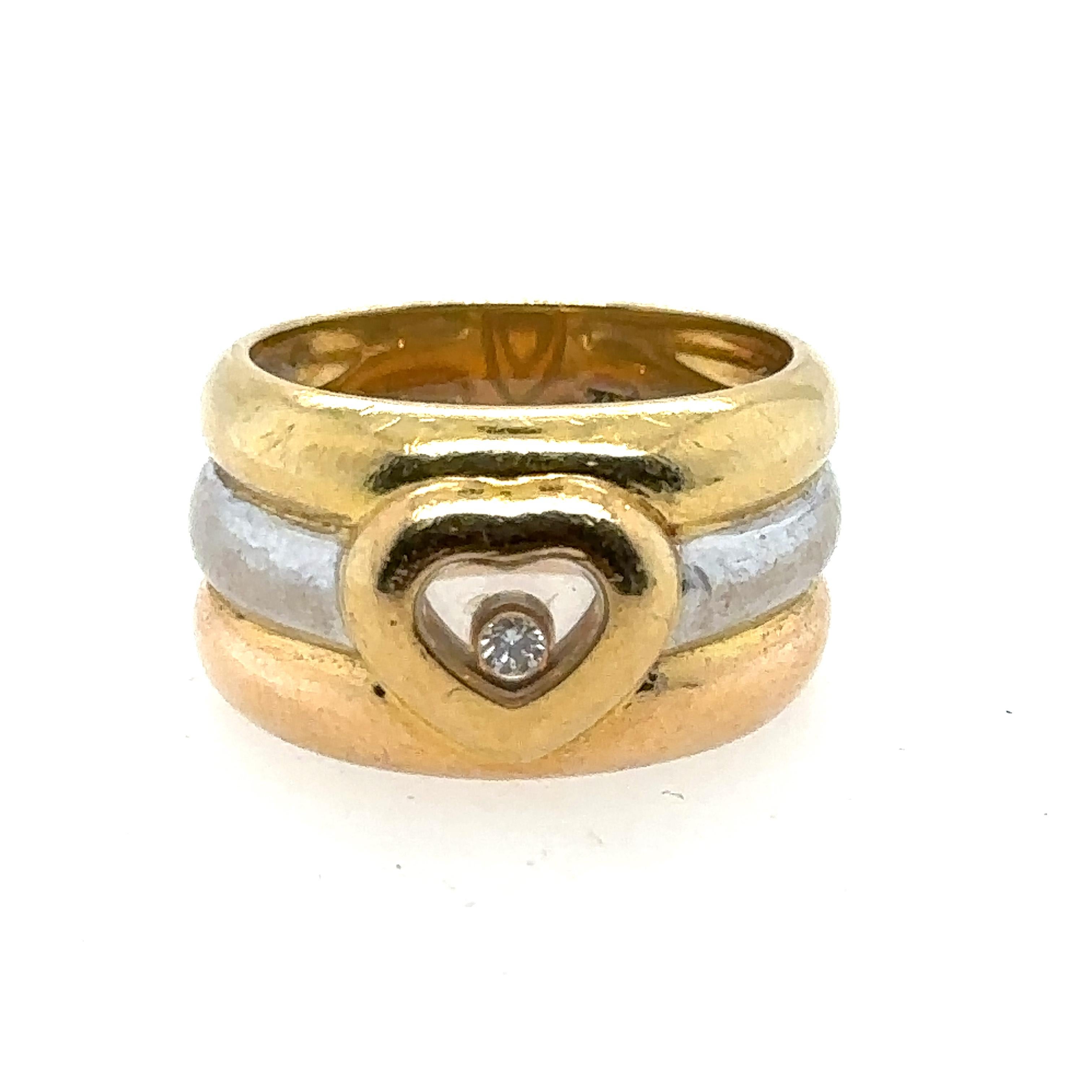 Chopard 18K Tri Gold Happy Hearts Ring  In Good Condition In Vaughan, CA