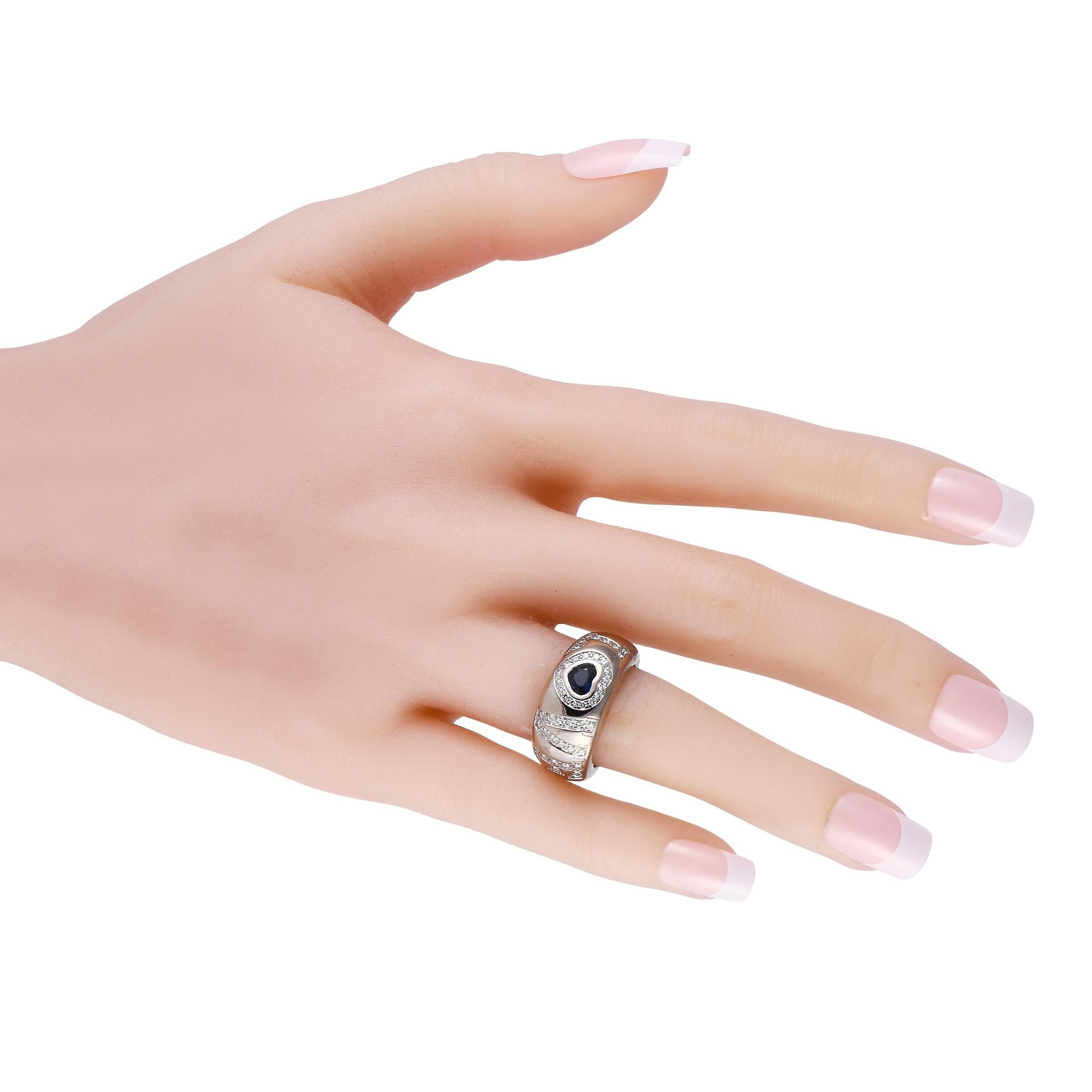 18 Karat Weißgold Love-Ring mit 0,50 Karat Diamant und Saphir von Chopard im Zustand „Hervorragend“ in Southampton, PA