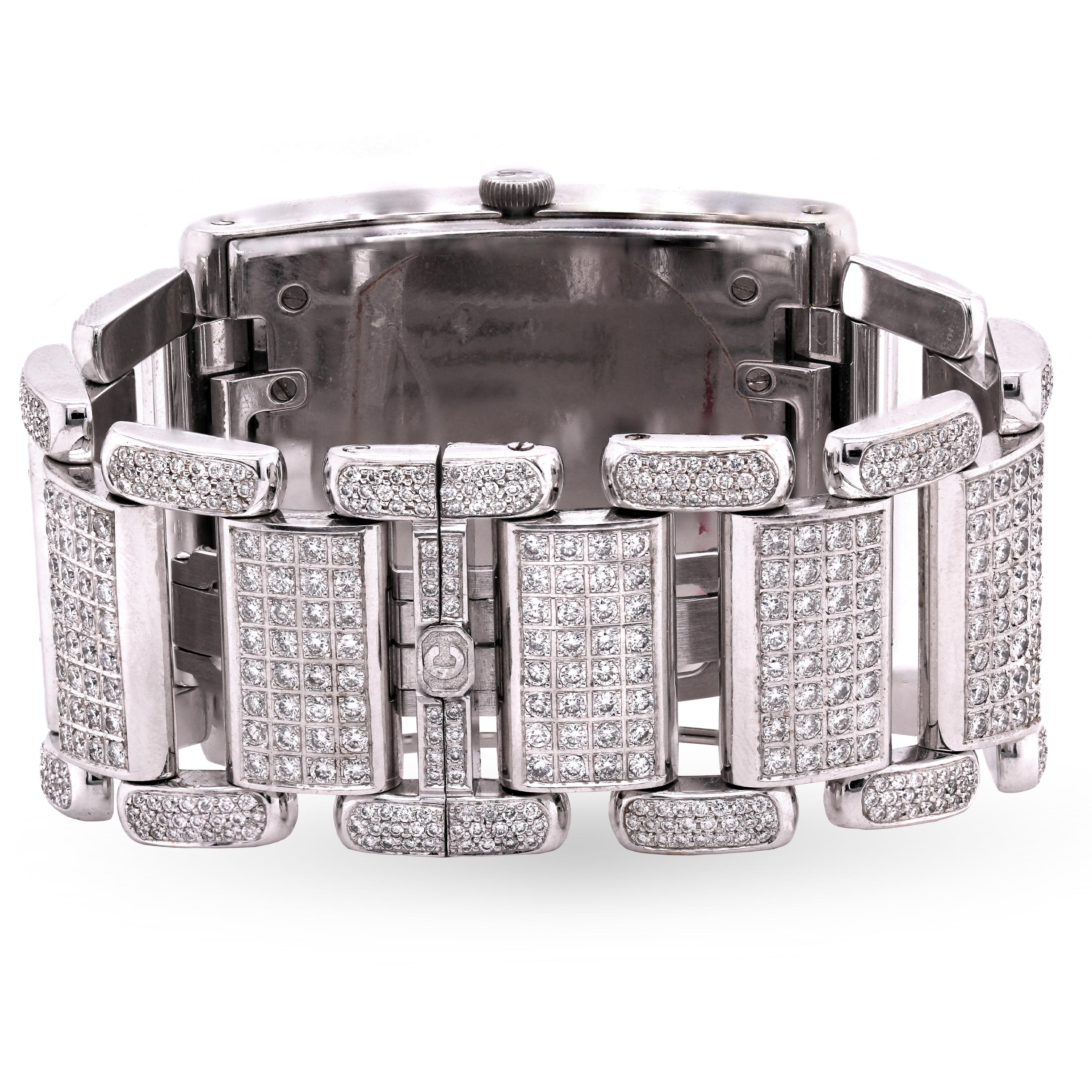 Chopard: 18 Karat Weißgold Armbanduhr, komplett mit Diamanten besetzt, großes Zifferblatt (Rundschliff) im Angebot
