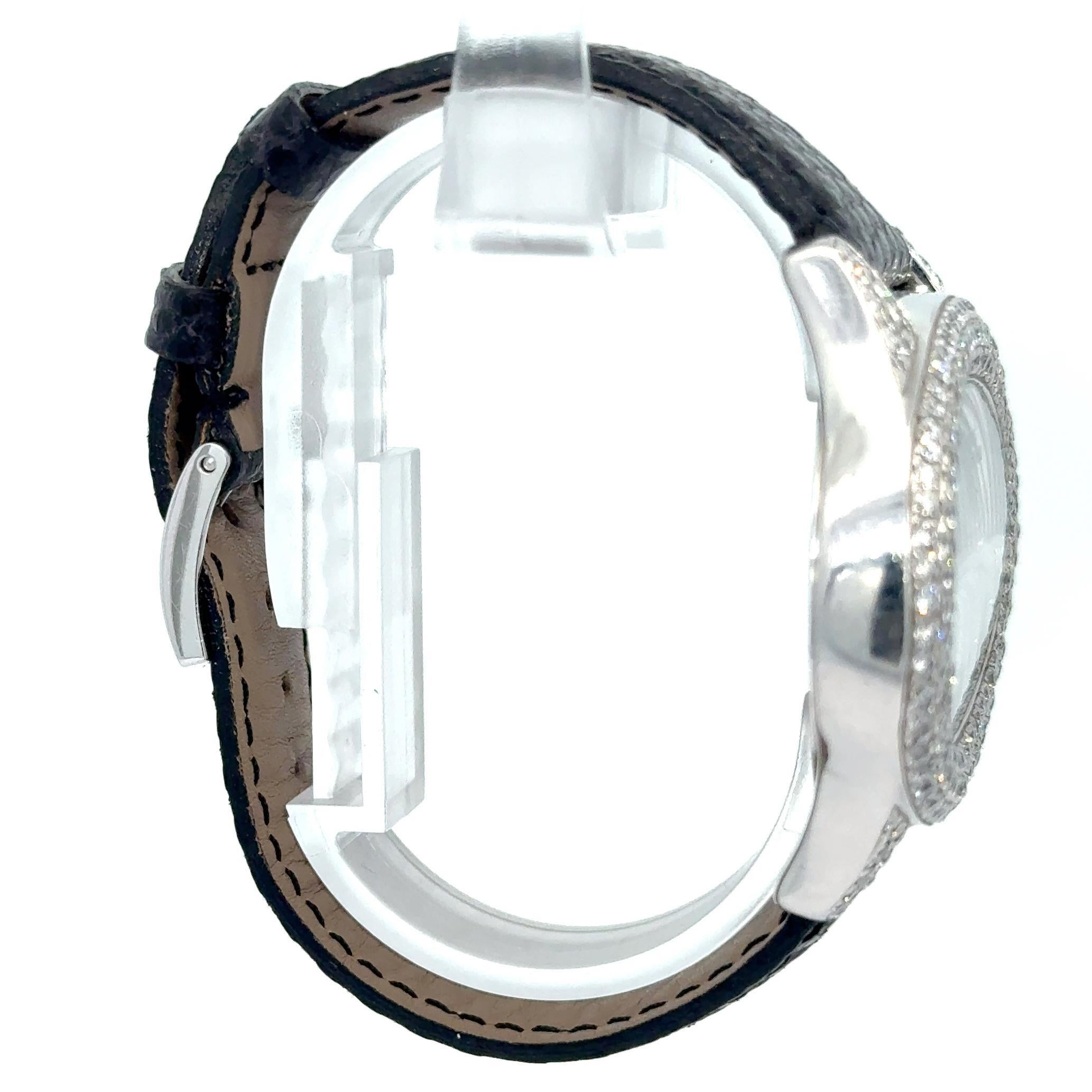 Chopard Montre-bracelet pour dames Montres Dame Cat Eye en or blanc 18 carats et diamants Bon état - En vente à Palm Beach, FL
