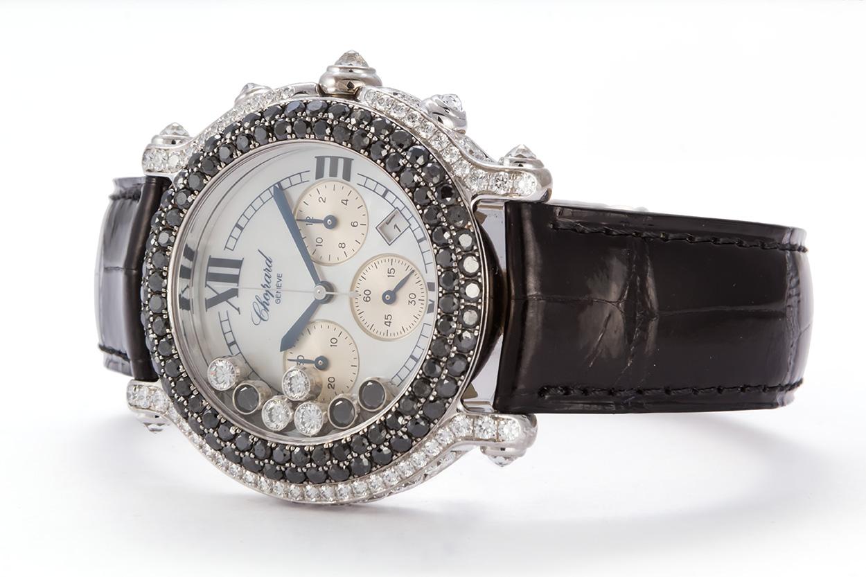Modern Chopard 18 Karat White Gold and Diamond Happy Sport 28/3340-50