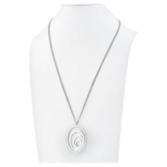 Chopard, collier Happy Spirit flottant en or blanc 18 carats et diamants