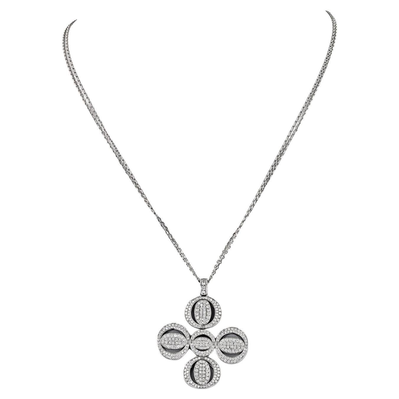 Chopard 18K White Gold Happy Spirit Floating Diamond Necklace For Sale