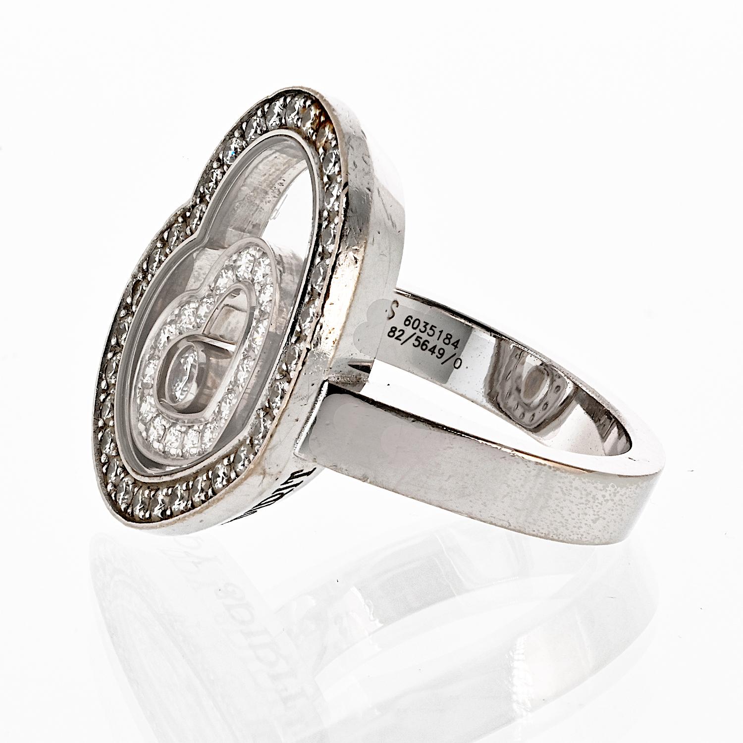 Chopard Schwebender Ring aus 18 Karat Weißgold Happy Spirit Heart Diamant (Moderne) im Angebot