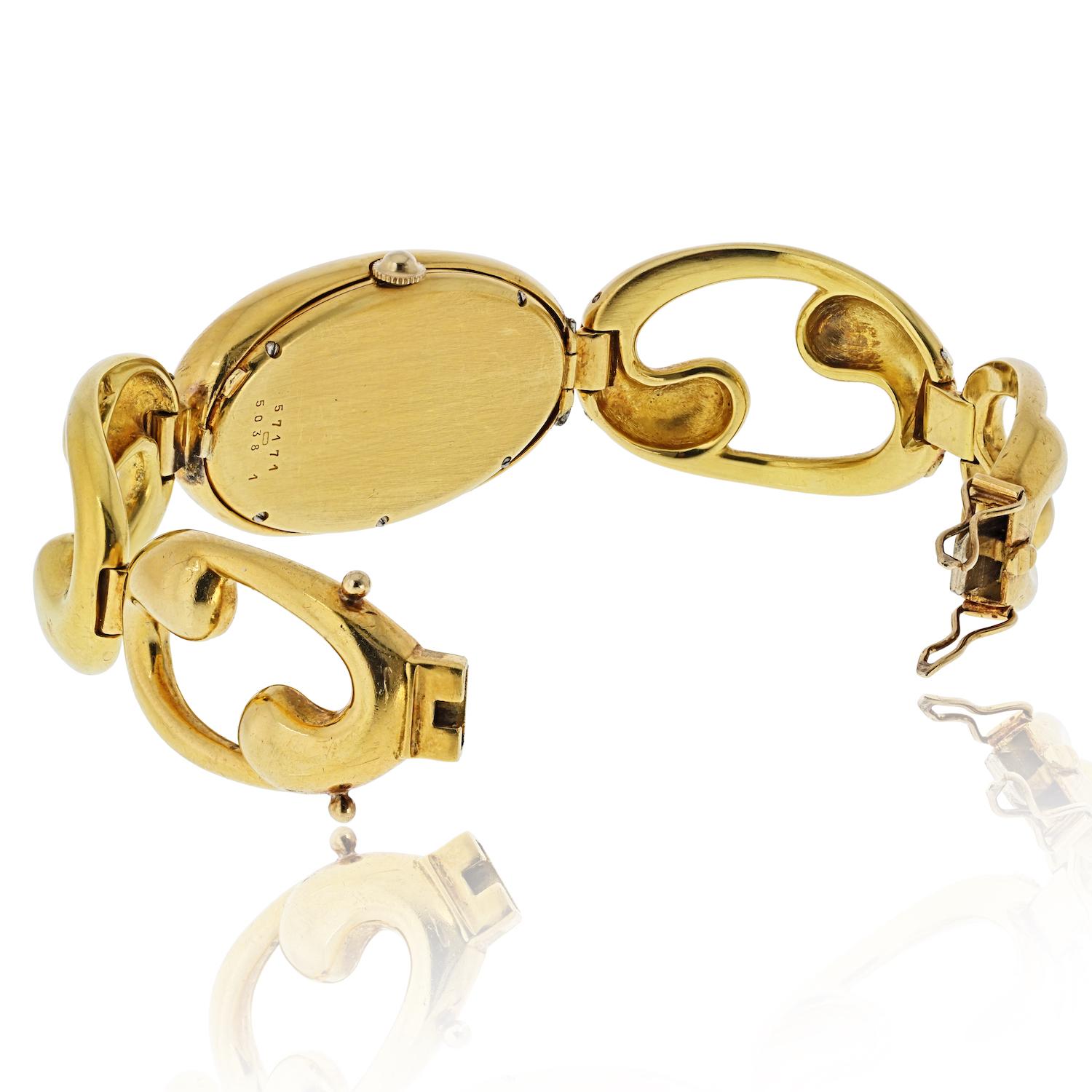 Chopard 18K Gelbgold Damen Oval offenes Gliederarmband Armbanduhr im Angebot 1