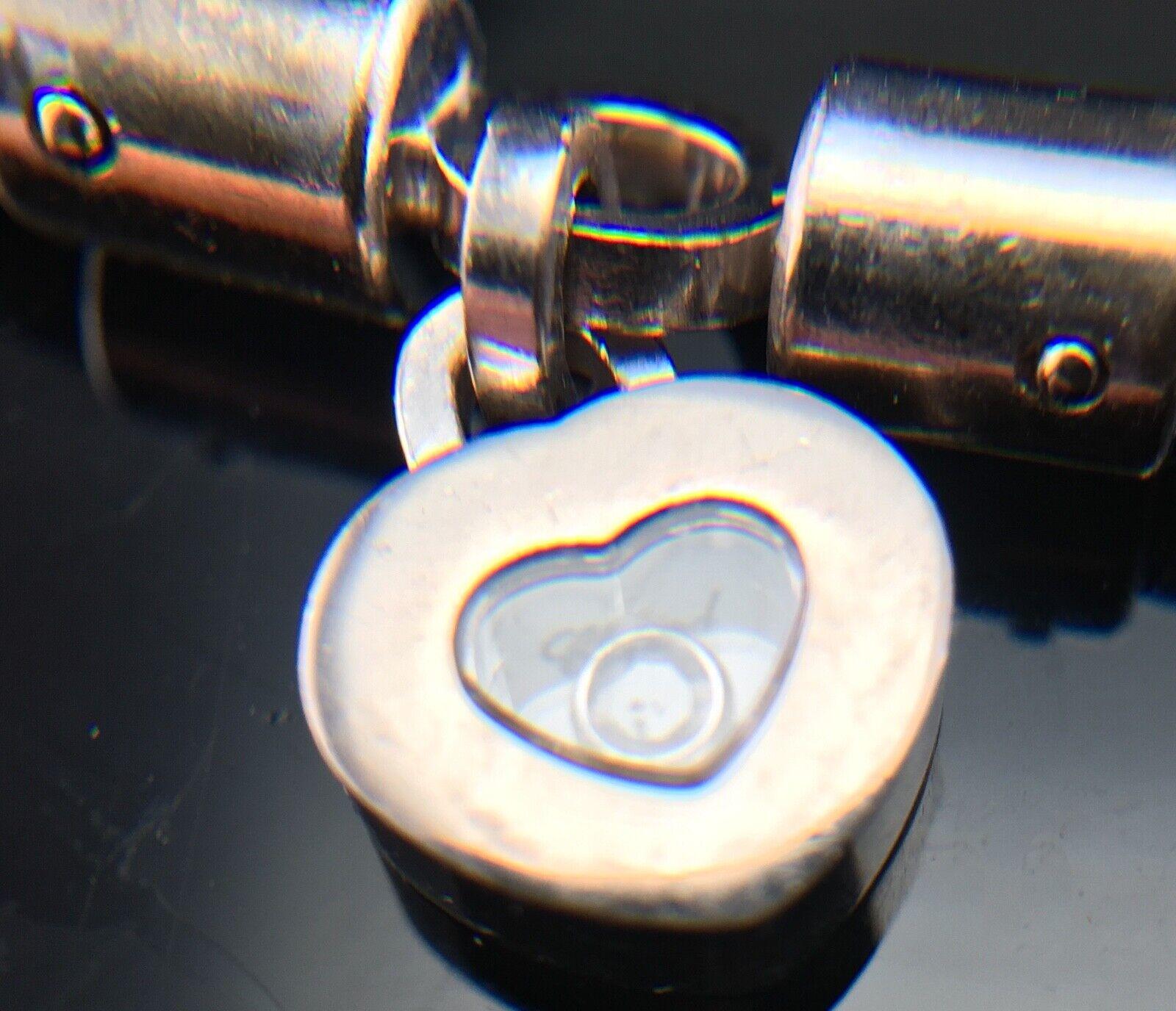 Chopard Collana Cuore con Diamante Nero Charm in Oro Bianco 18K Cordoncino in Gomma in vendita 2