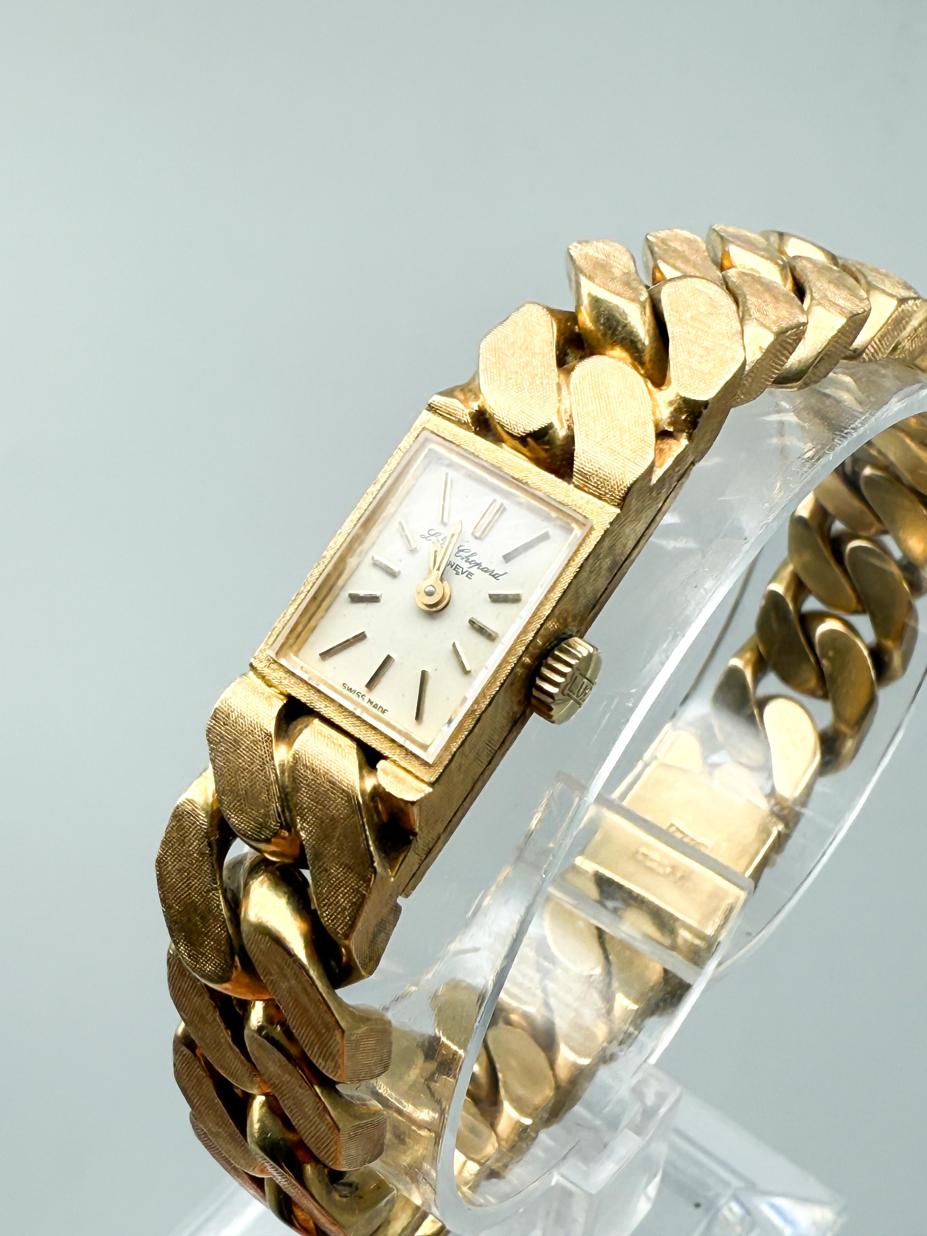Montre pour dame en or jaune 18 carats avec bracelet Chopard en vente 1