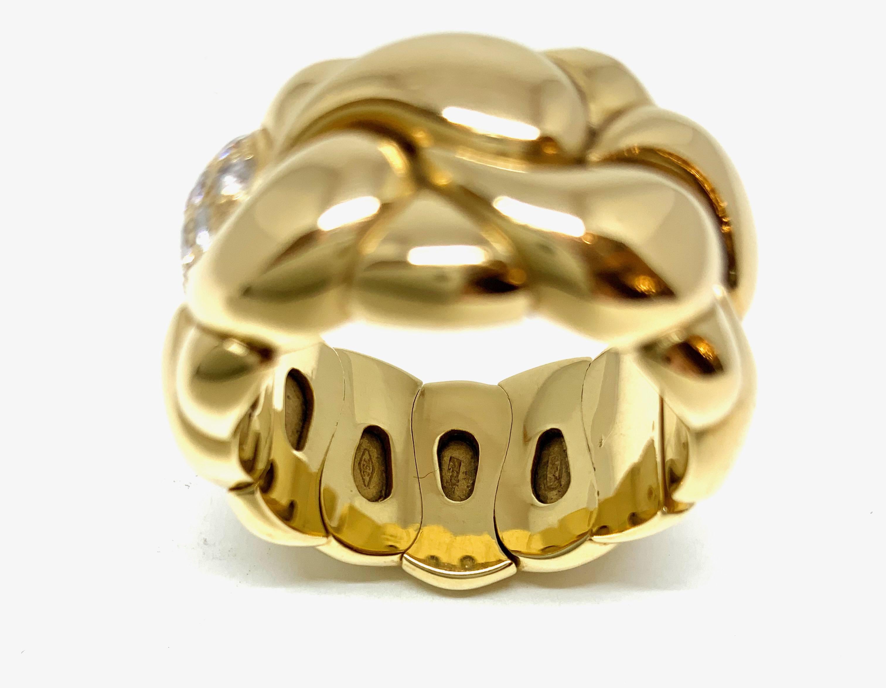 Women's or Men's Chopard Casmir 18 Karat Yellow Gold and Diamond Ring For Sale