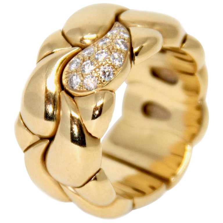 Chopard Casmir 18 Karat Yellow Gold and Diamond Ring For Sale at 1stDibs |  chopard casmir ring, chopard gold ring, chopard leopard