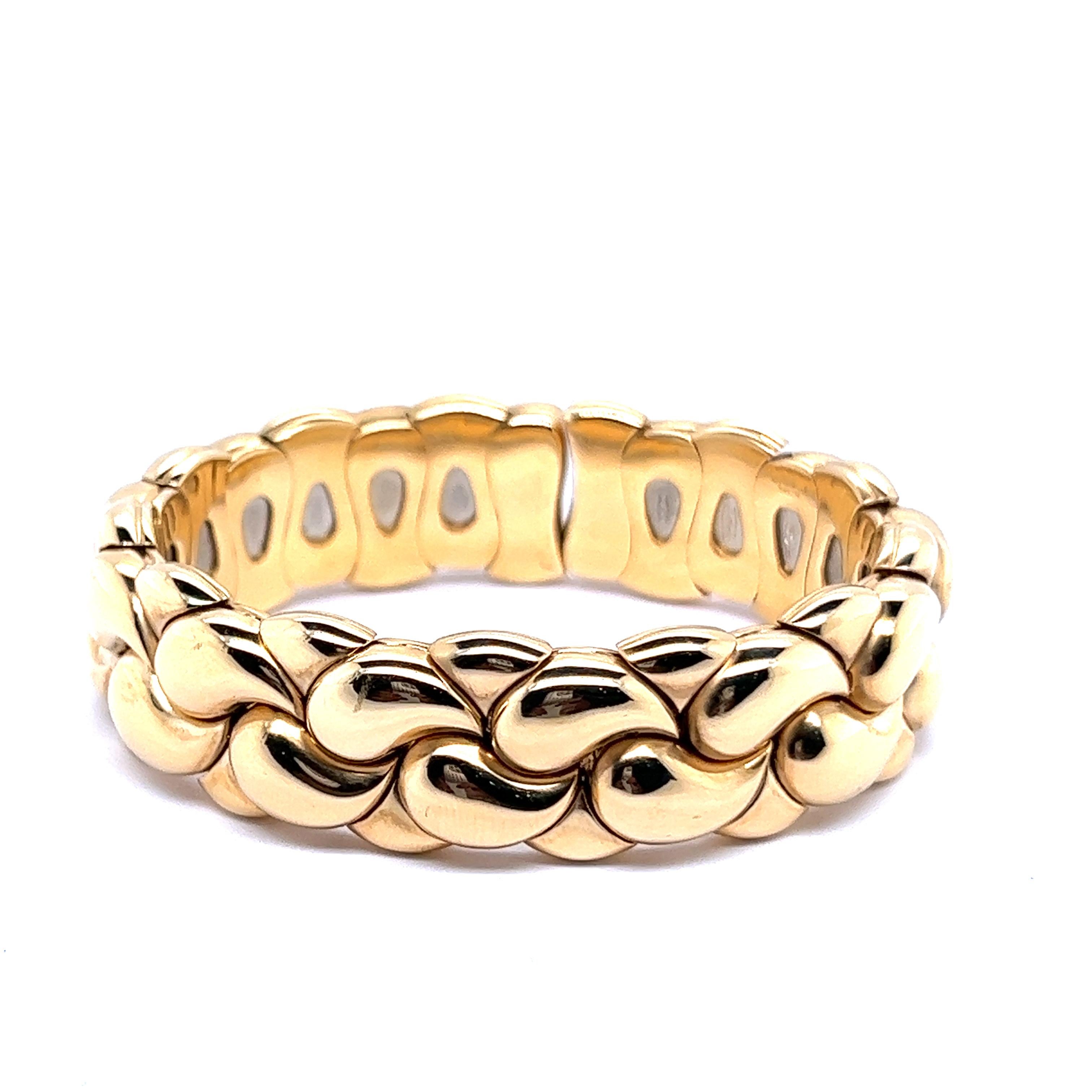 Chopard Casmir Bracelet in 18 Karat Yellow Gold 4