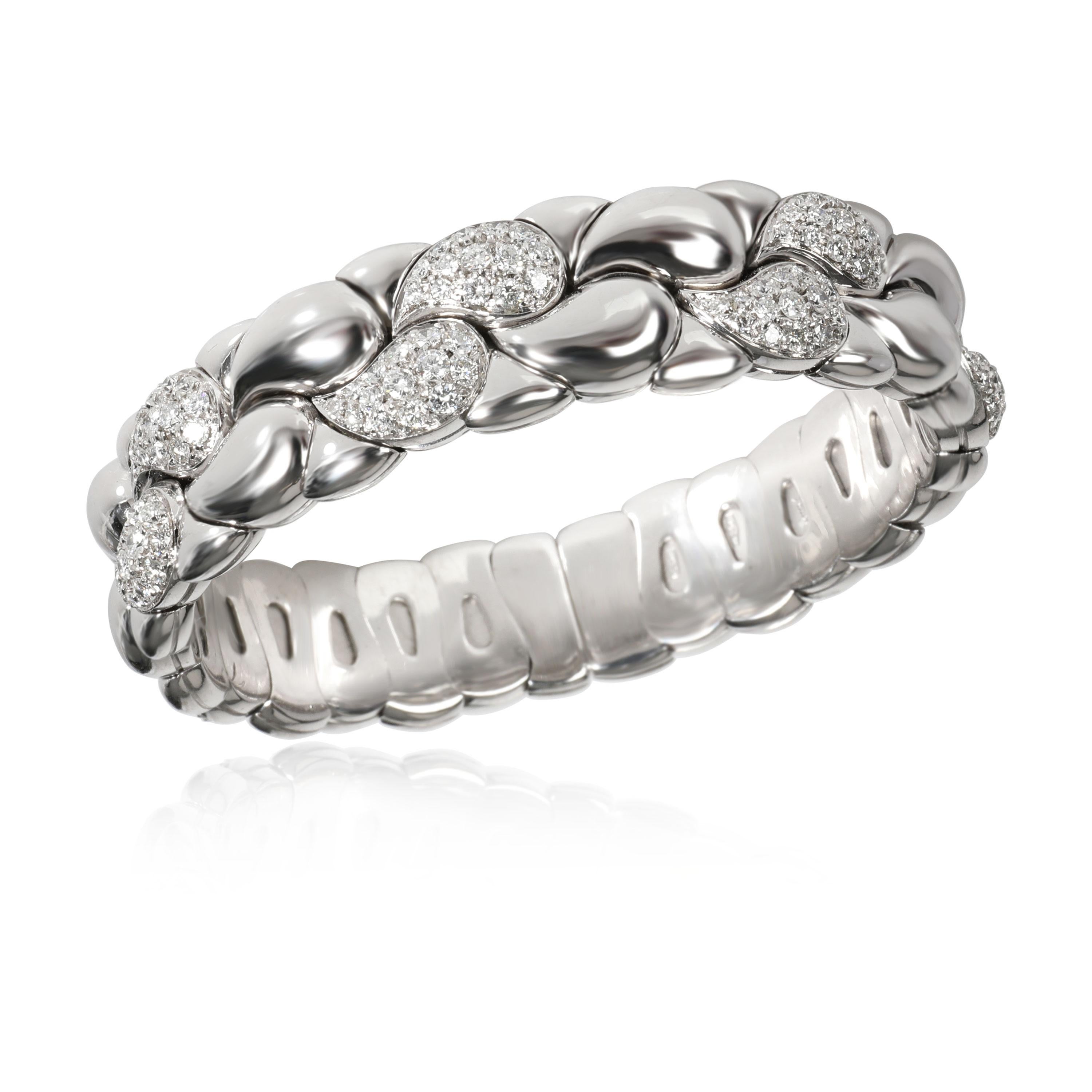 Chopard Bracelet jonc Casmir en or blanc 18 carats avec diamants de 2,1 carats poids total Excellent état à New York, NY