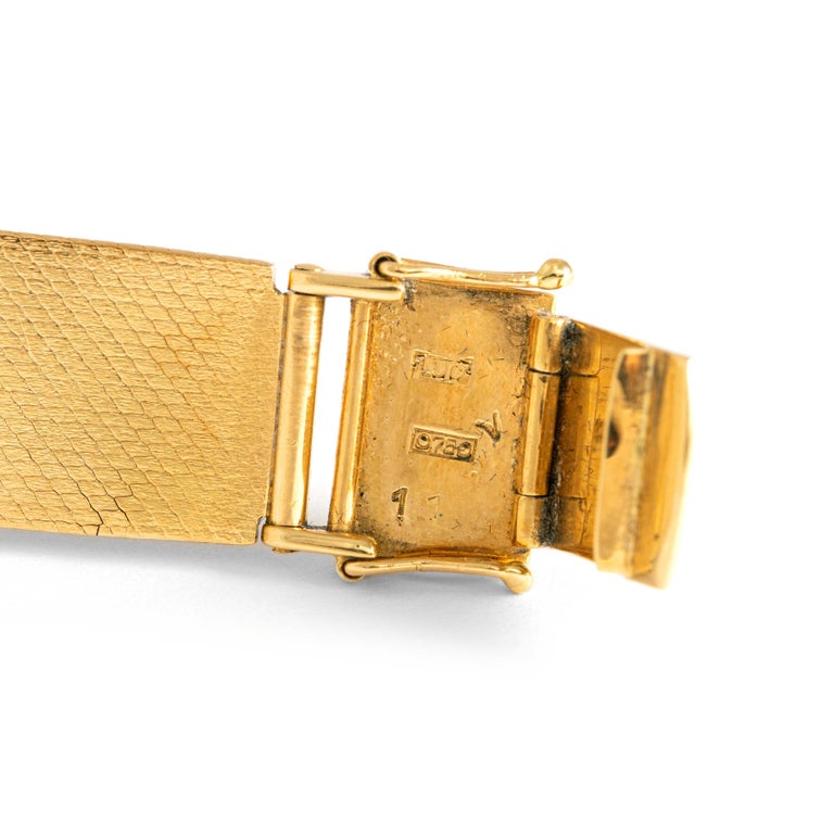Round Cut Chopard Diamond 18K yellow gold wristwatch For Sale