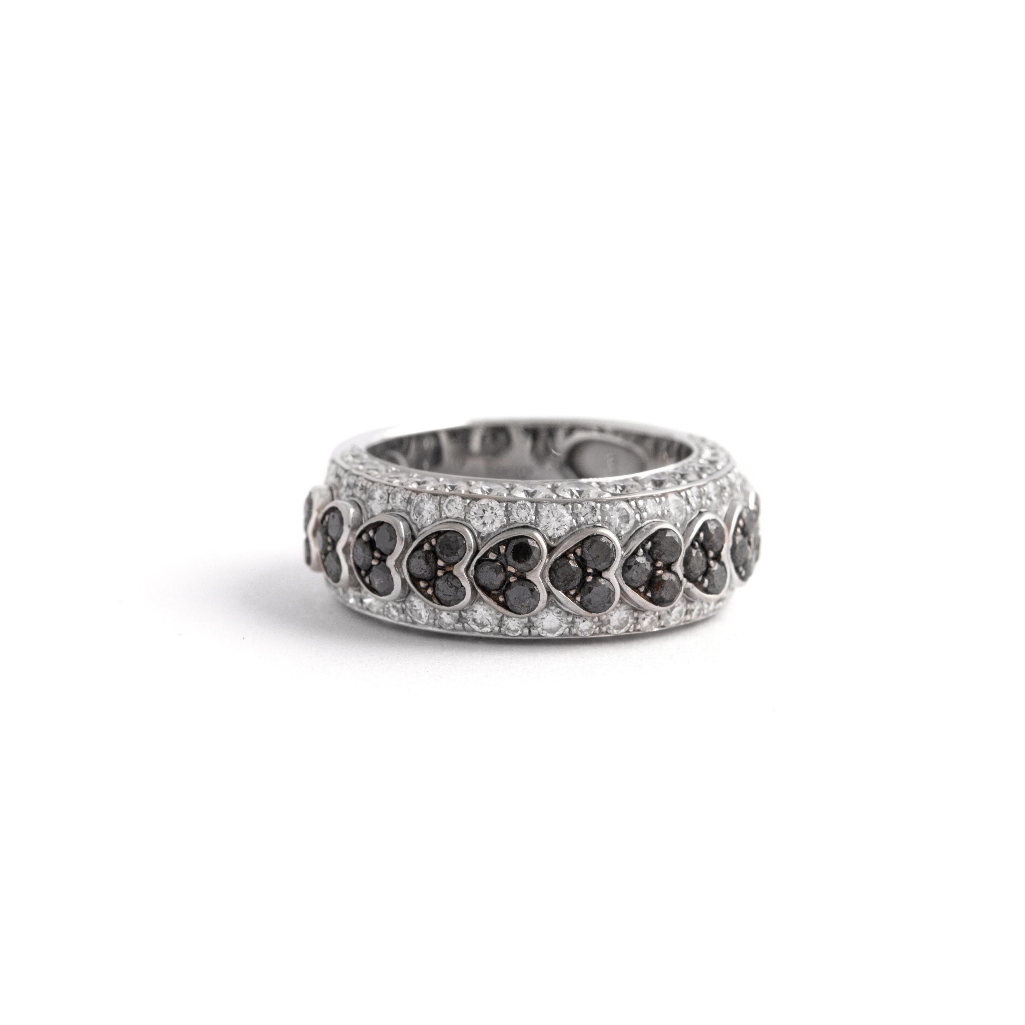 Chopard Diamond Black and White on White Gold 18K Ring In Excellent Condition For Sale In Geneva, CH