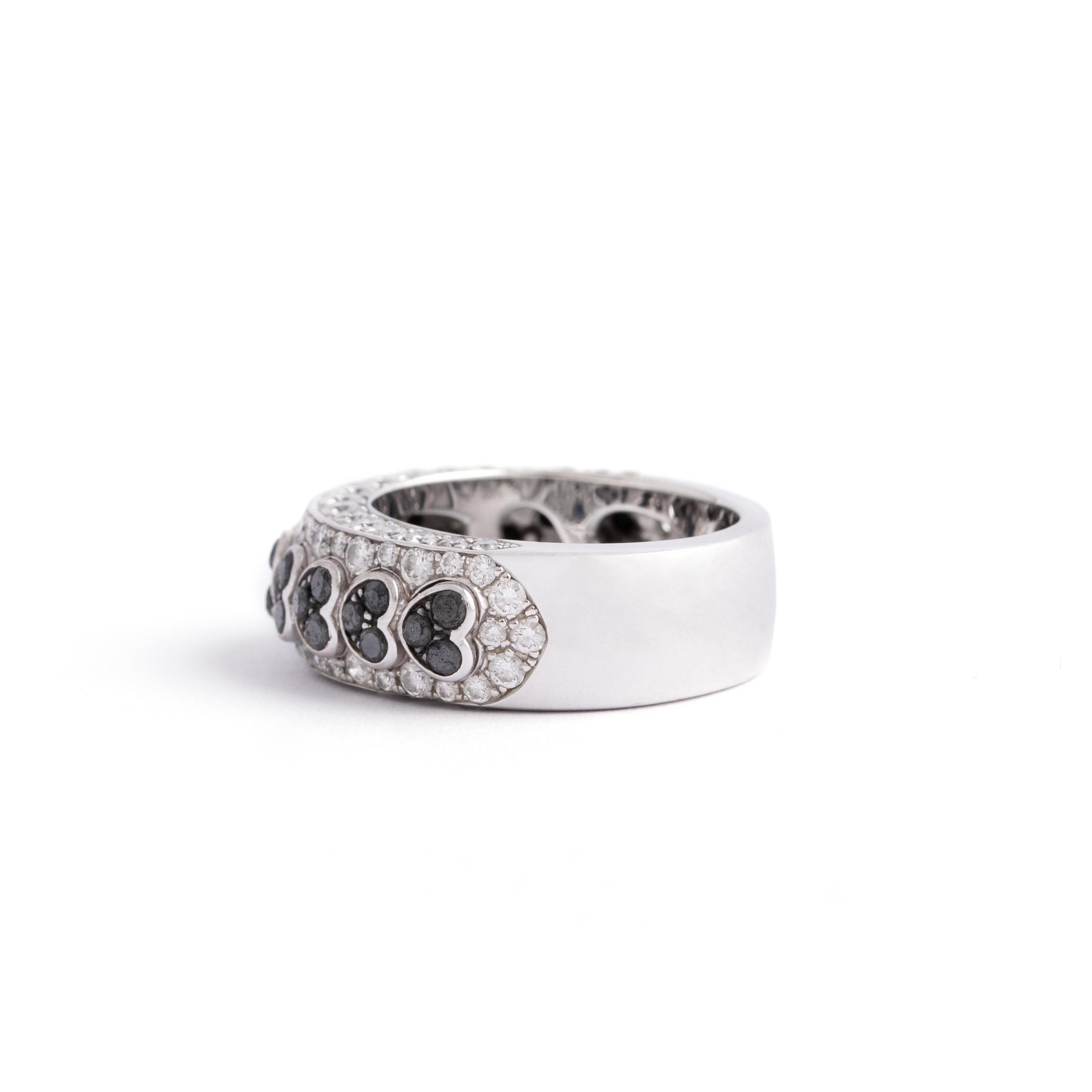 Chopard Diamond Black and White on White Gold 18K Ring For Sale 2