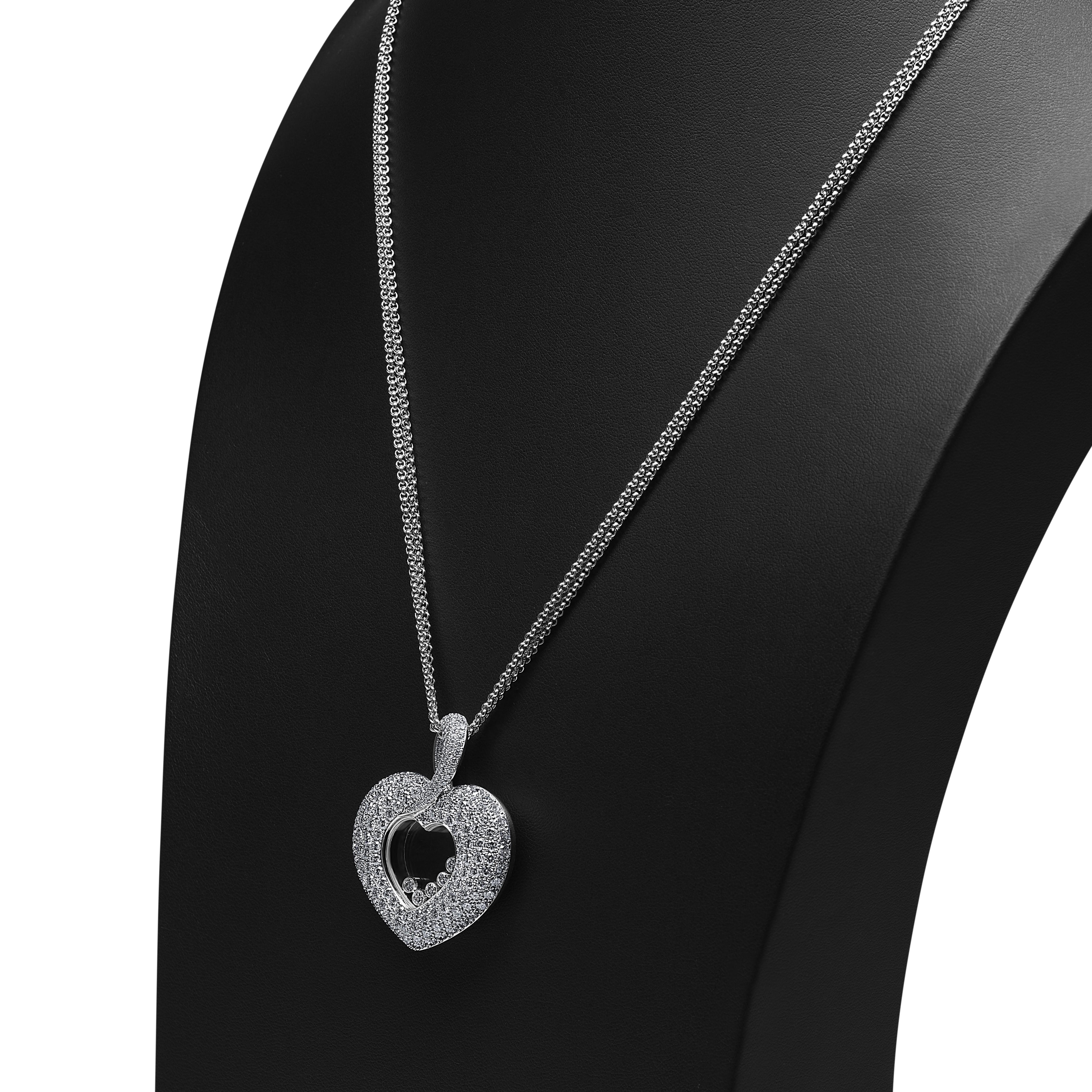 Collana Chopard con ciondolo a cuore con diamanti 