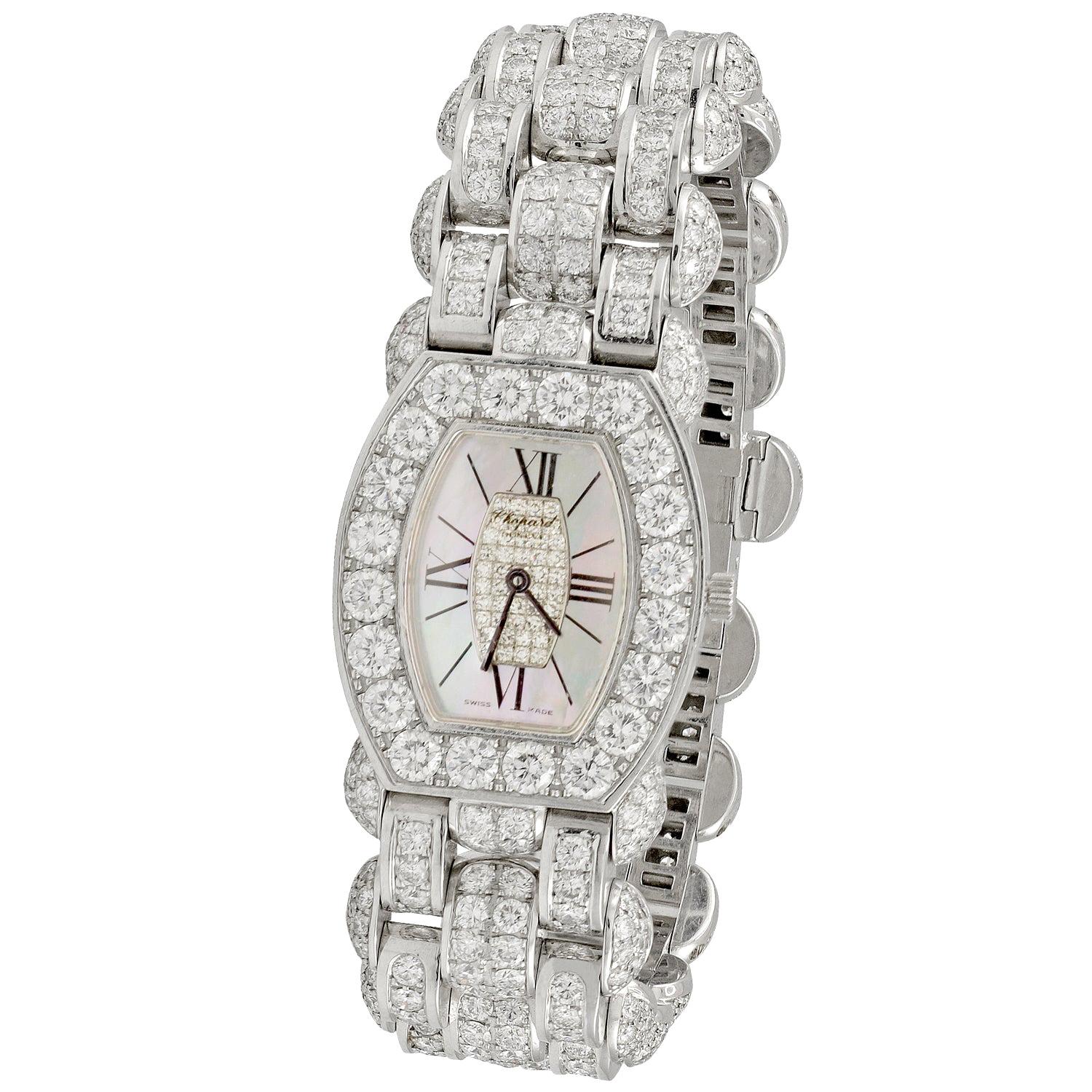 Chopard Montre pour femme en nacre et diamants