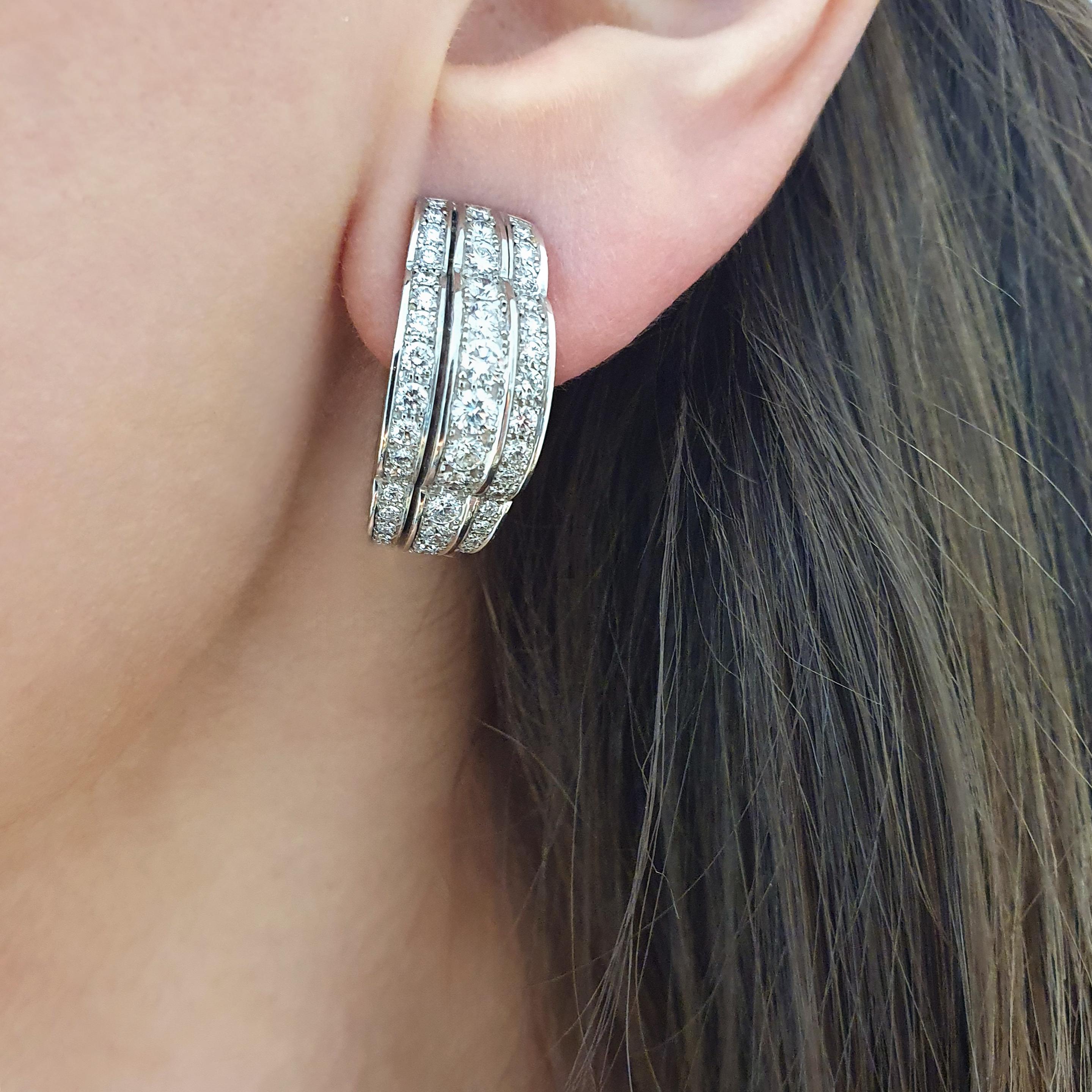 Boucles d'oreilles Chopard en or blanc 18K avec diamants en vente 1