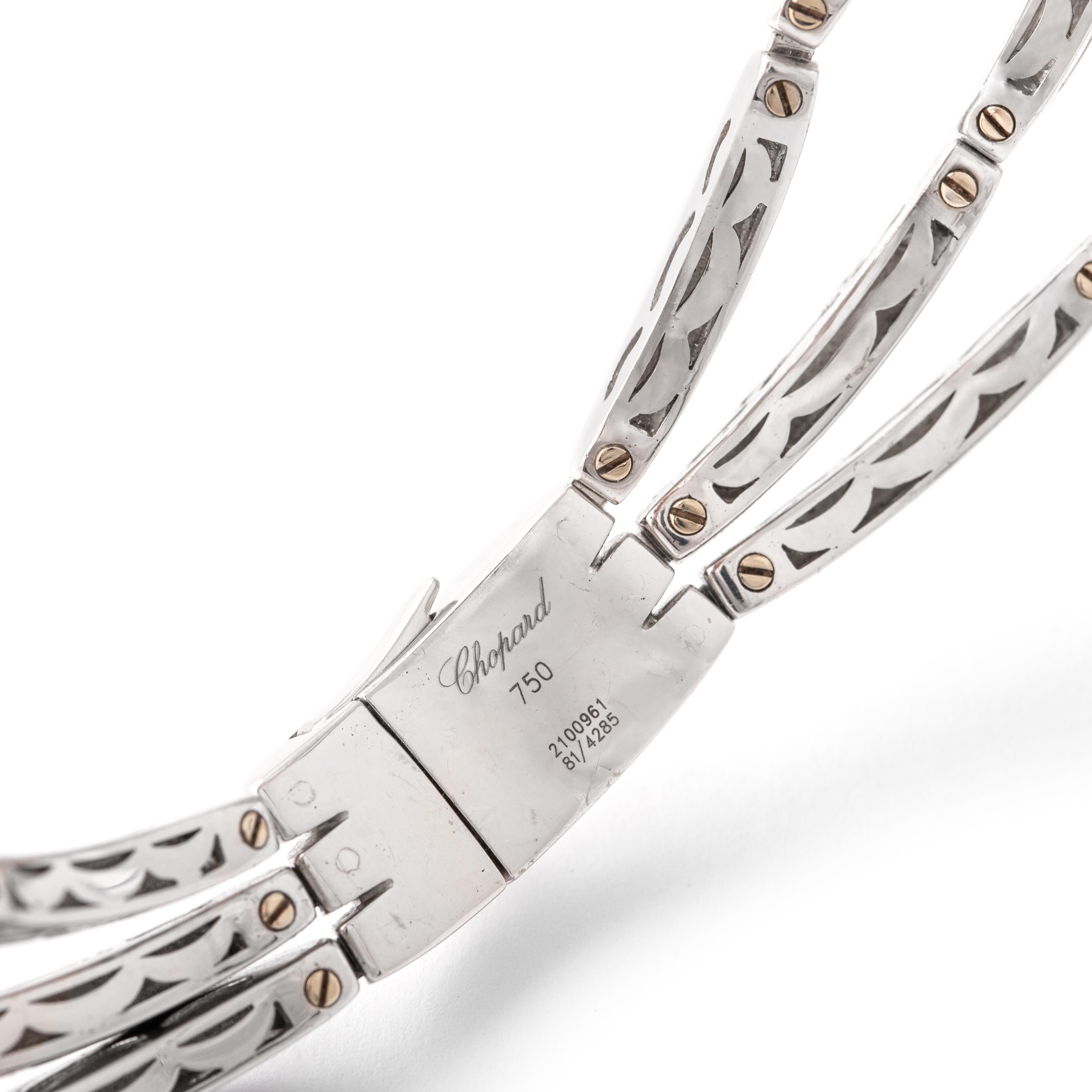 Chopard, collier, bracelet et boucles d'oreilles complètes en or blanc 18 carats avec diamants Unisexe en vente