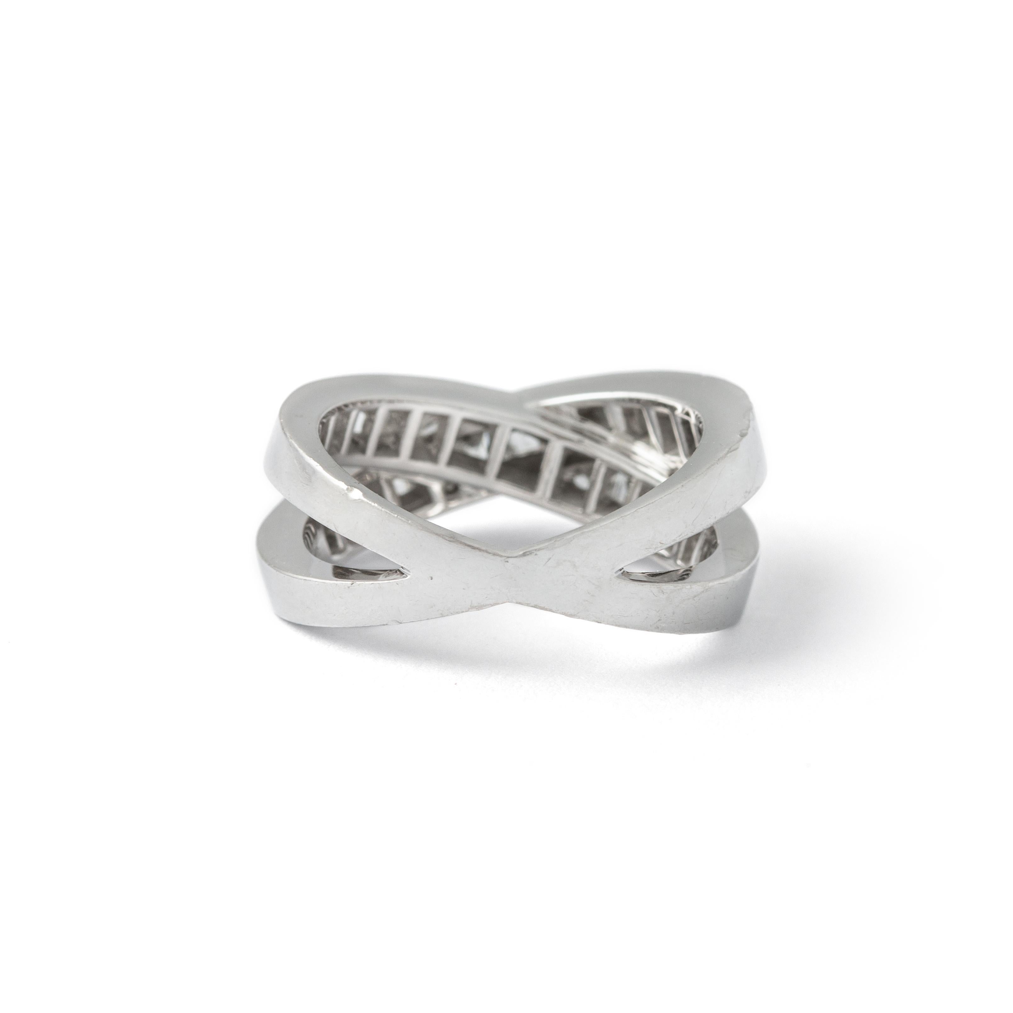 Women's or Men's Chopard Diamond White Gold 18K Ring For Sale
