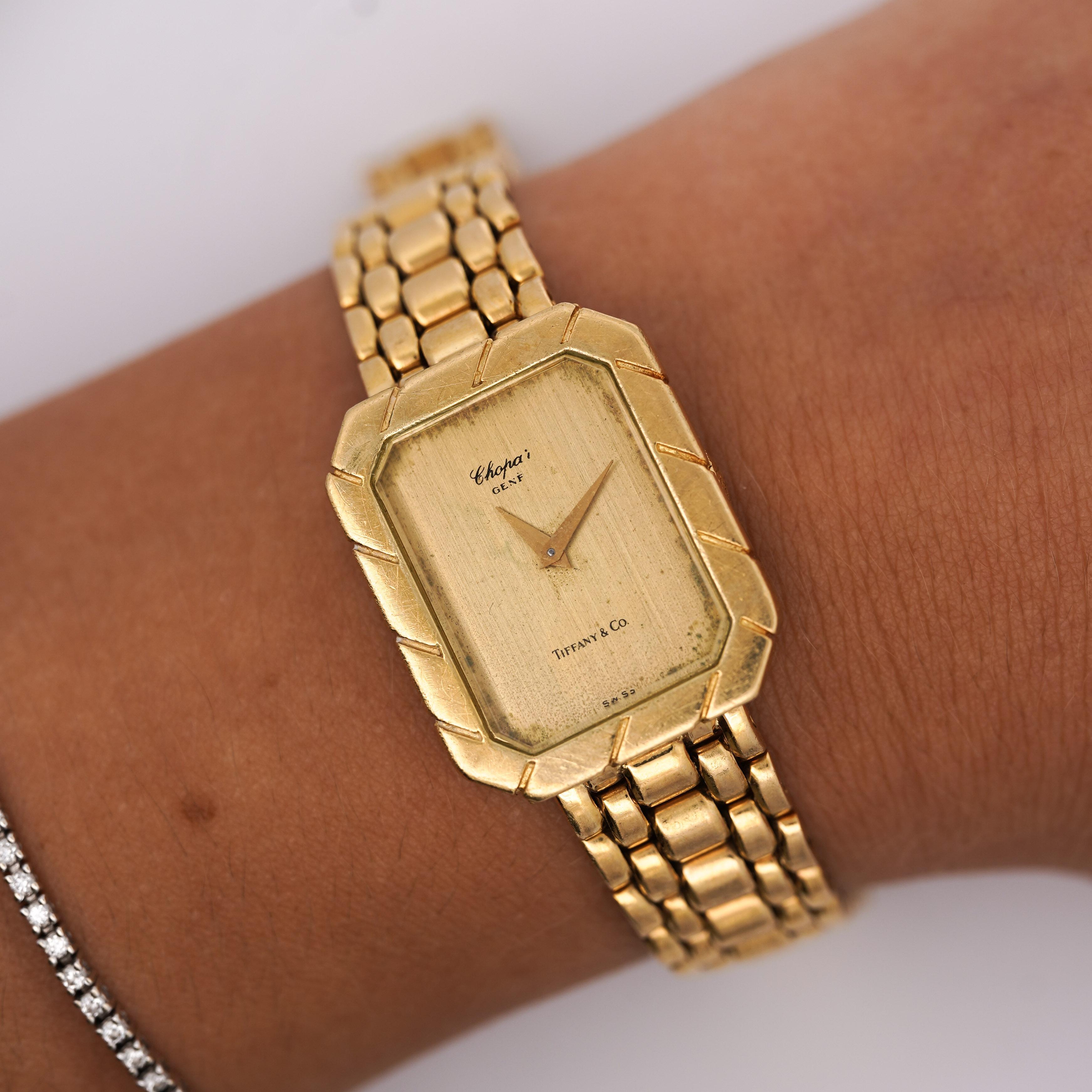 Chopard for Tiffany & Co. 18K Yellow Gold Vintage Unisex Watch In Good Condition For Sale In Miami, FL