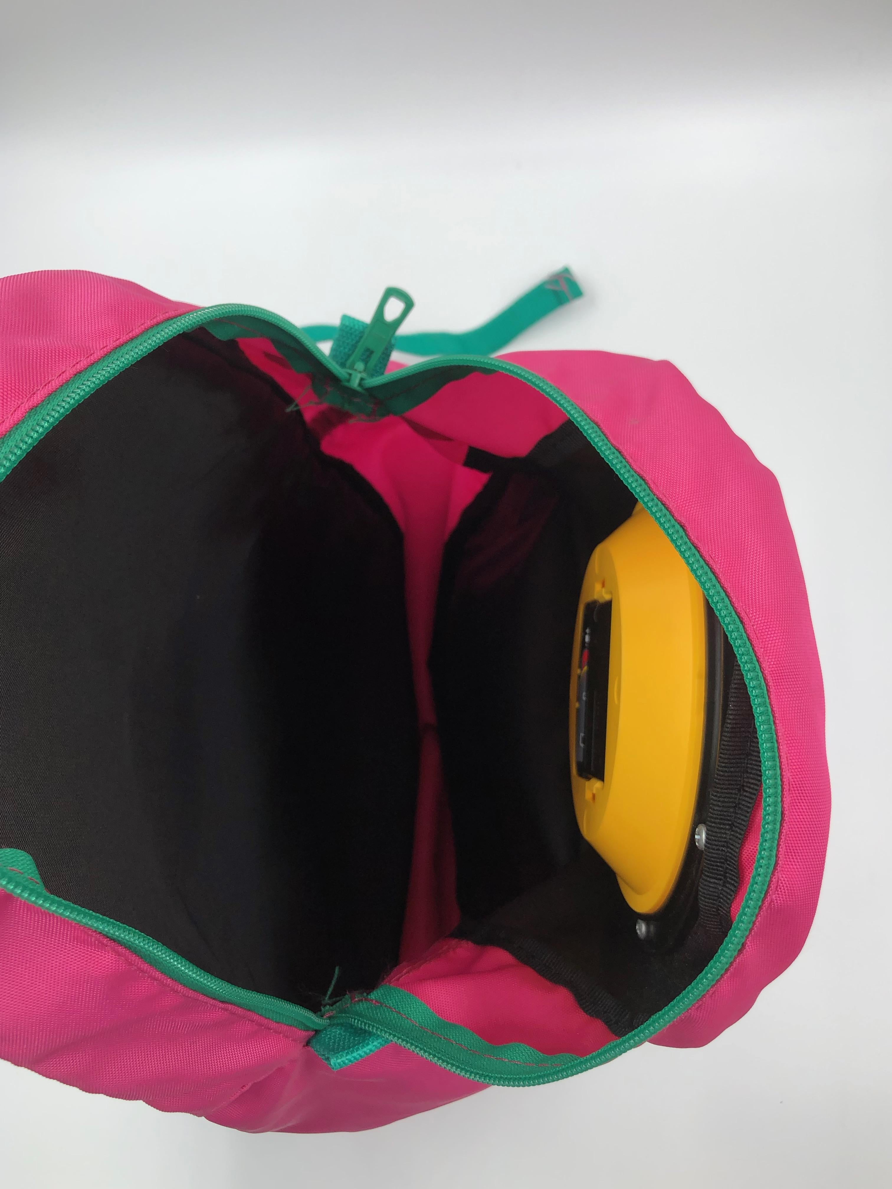 Chopard Genève Sac à dos rose en nylon avec horloge à piles 3
