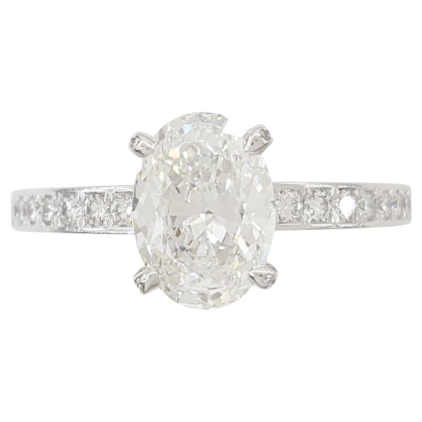 Chopard Bague de fiançailles certifiée GIA 2,08 carats diamant ovale taille brillant en vente