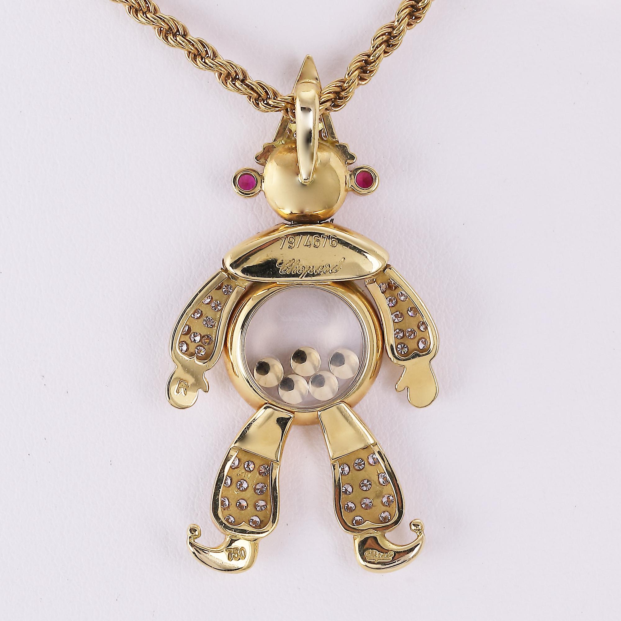 Taille ronde Chopard Pendentif Clown Happy Clown avec diamants, rubis, émeraudes et saphirs bleus en vente