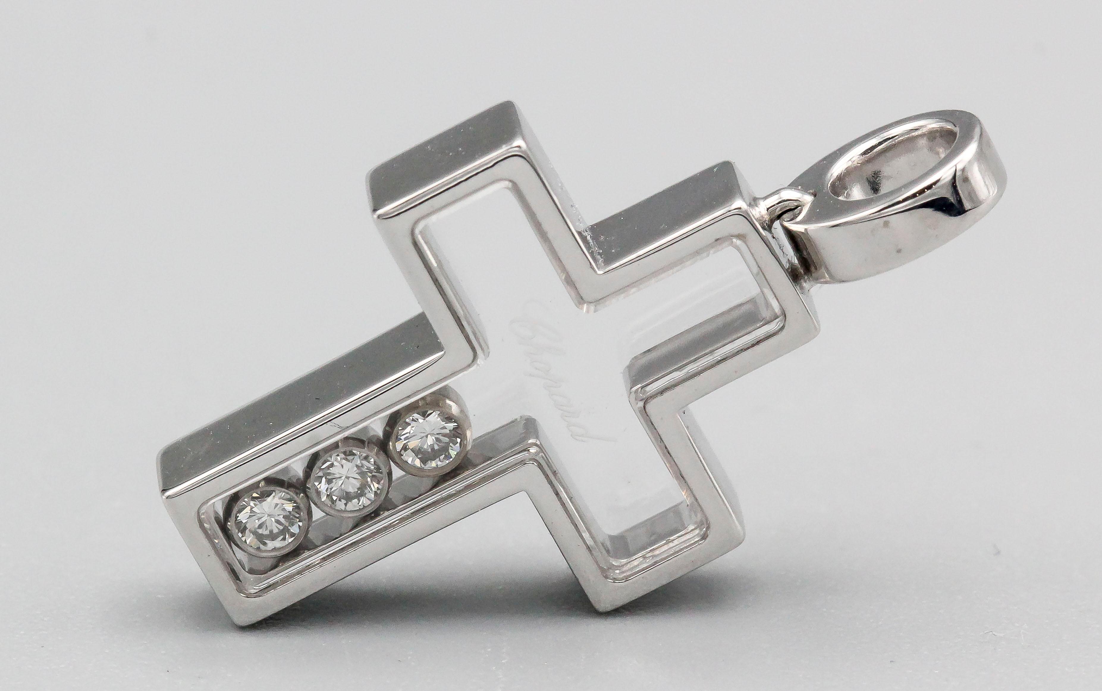 Chopard Happy Diamond and 18 Karat White Gold Cross Pendant In Good Condition In New York City, NY