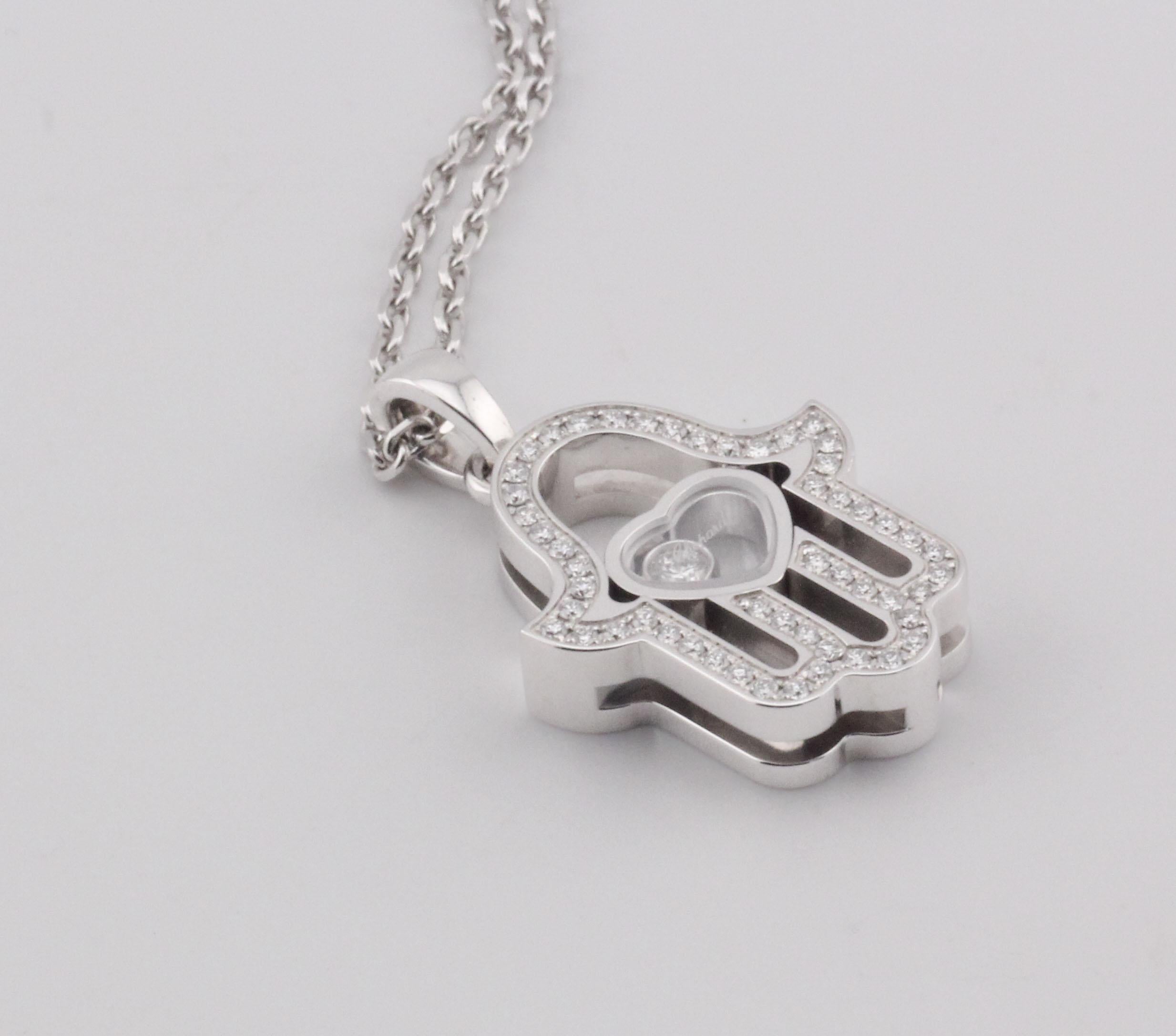 Donna Collana con ciondolo in oro bianco 18k Chopard Happy Diamond Hamsa Hand in vendita