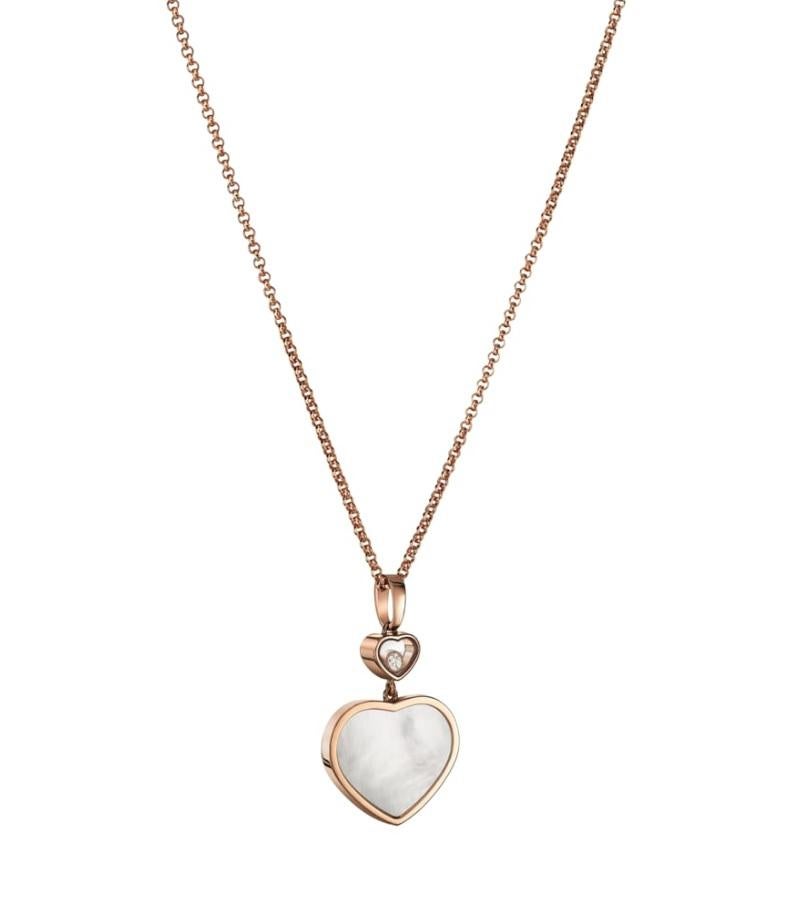 Chopard Happy Diamond Diamond Happy Heart Necklace 
18k Rose Gold 
Diamond 0.05 carat total weight 
Mother of Pearl 
Chain 45.00 CM
797482-5301
