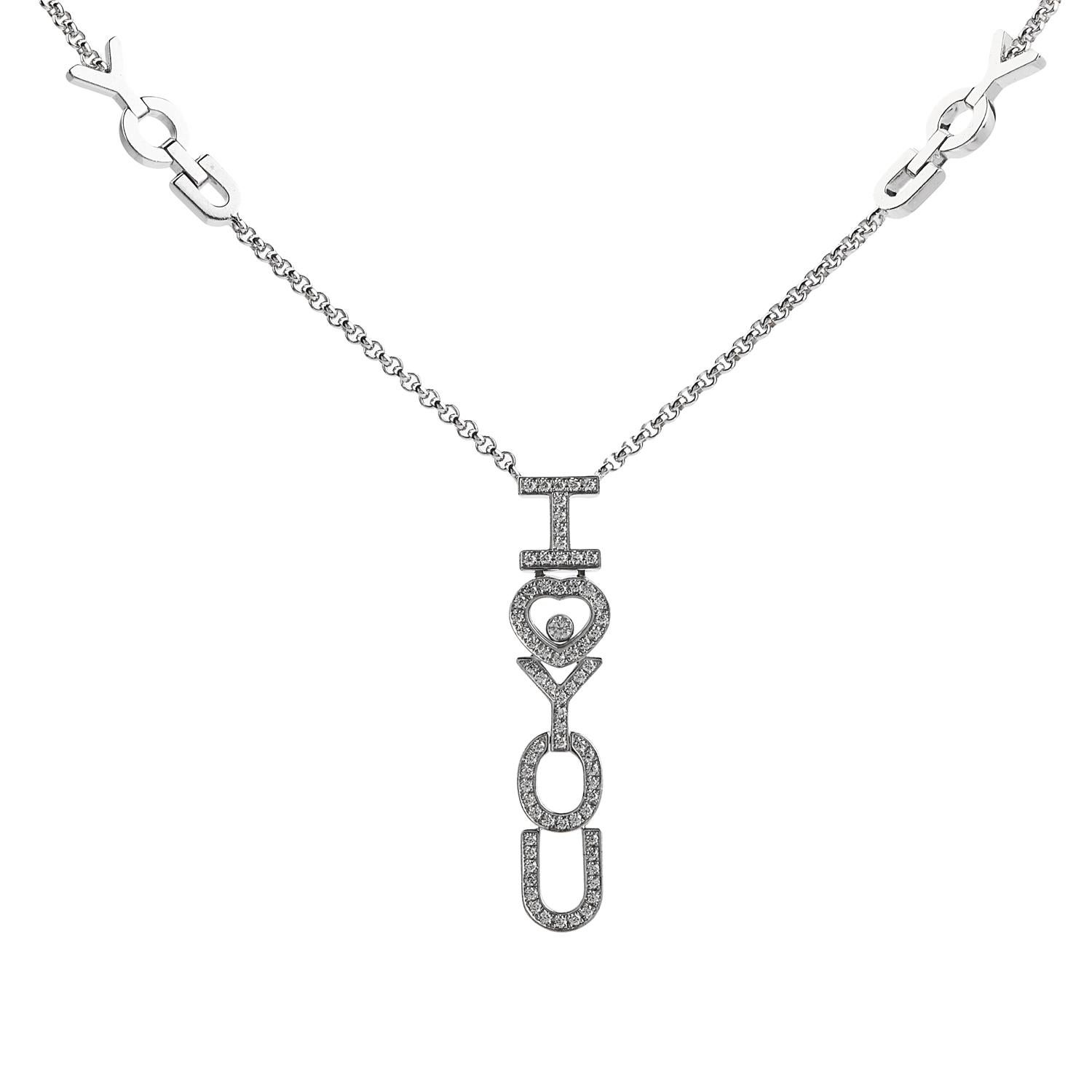 Chopard, collier pendentif Happy Diamond « I Love You » en or 18 carats Pour femmes en vente