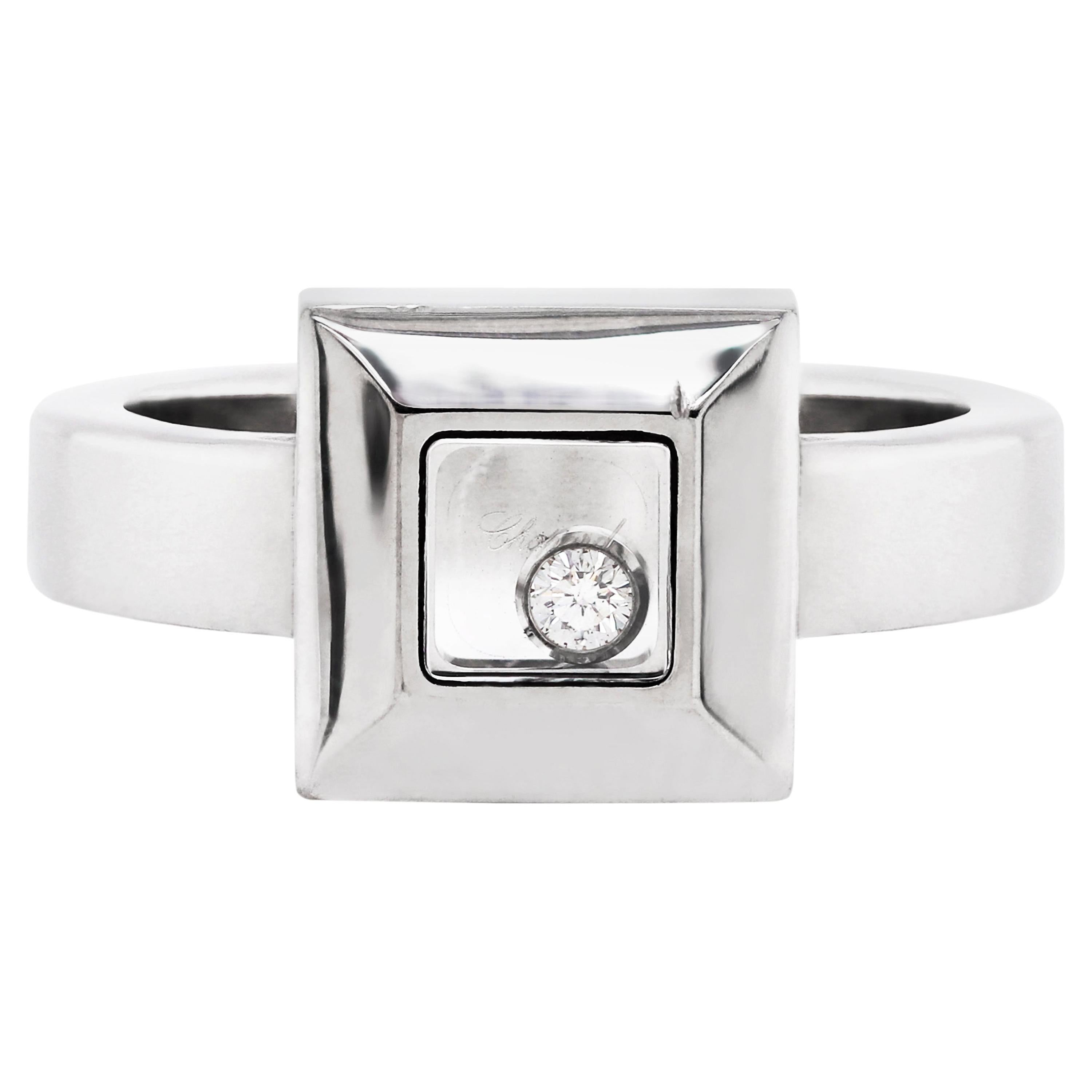 Chopard Happy Diamond Icons 18 Carat White Gold Ring For Sale