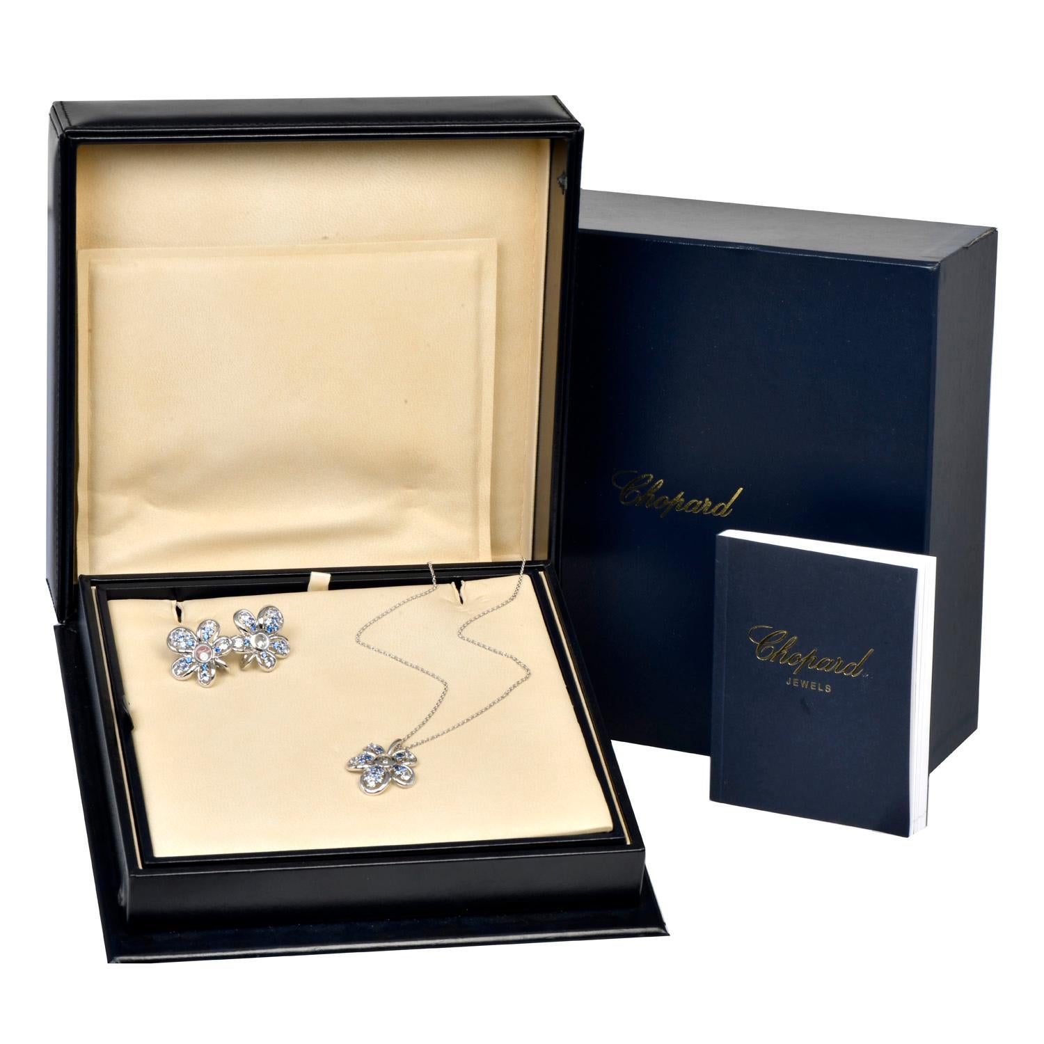 Chopard Happy Diamond Sapphire 18K Gold Flower Clip Earrings & Necklace Set For Sale 3