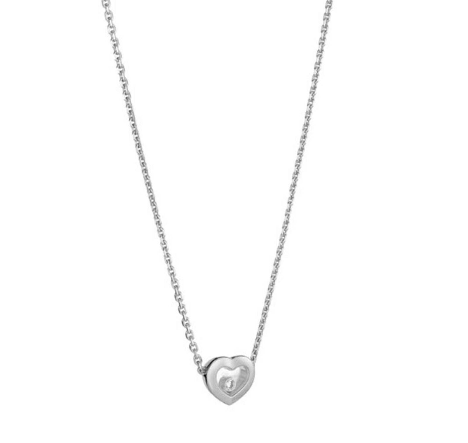 Chopard Happy Diamond Collana con ciondolo a forma di cuore in oro bianco 18 carati In condizioni buone in vendita a Miami, FL