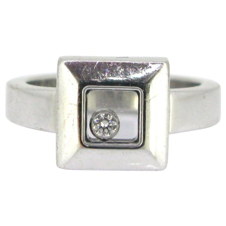 Chopard Happy Diamond Square Ring, 18 Karat White Gold, Switzerland For  Sale at 1stDibs | anello chopard happy diamond prezzo, chopard square ring,  happy diamond ring