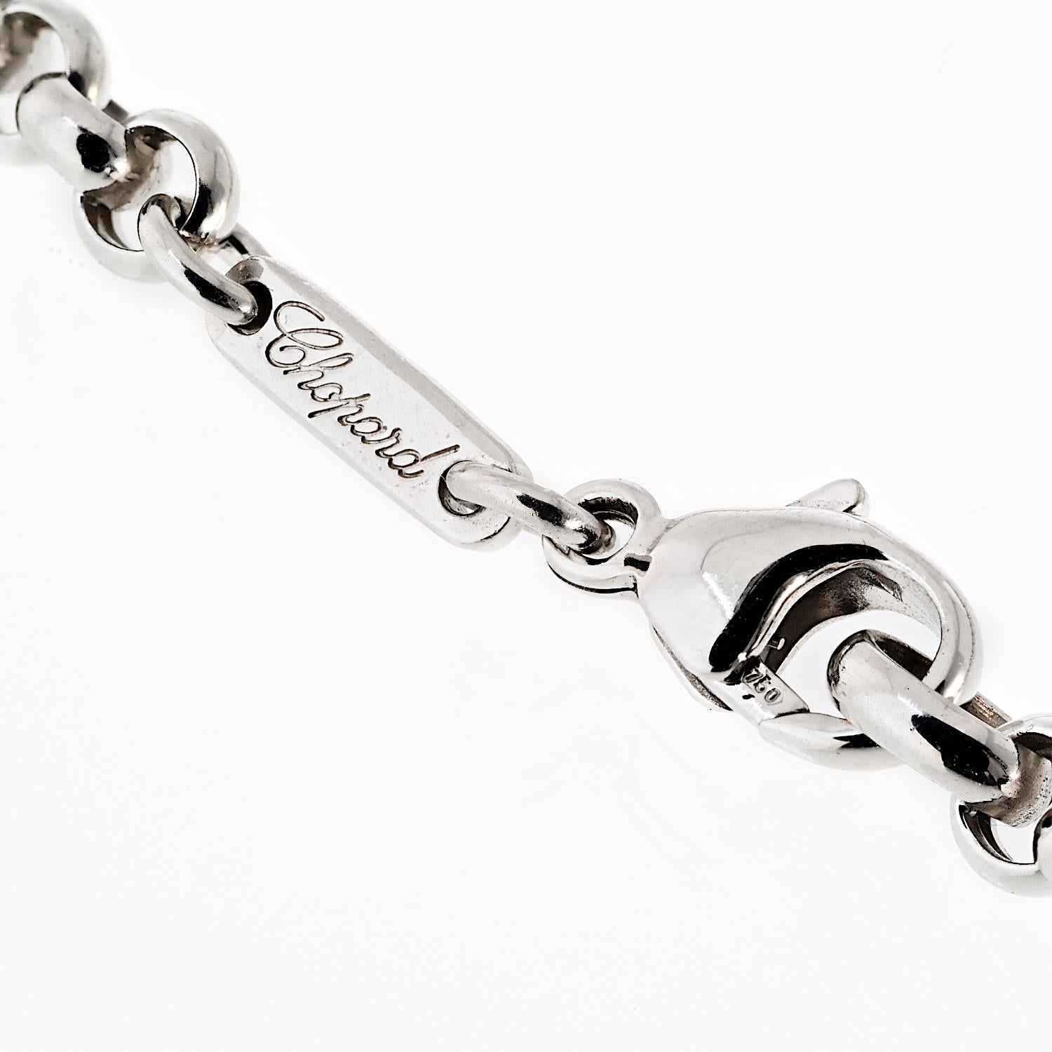 Chopard Happy Diamonds Collier rond à double rangée de diamants en or blanc 18 carats 2,05 carats poids total Excellent état - En vente à New York, NY