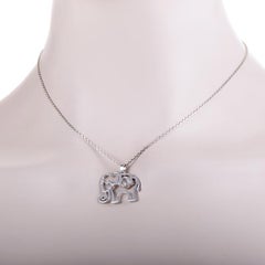Chopard Happy Diamonds 18 Karat Weißgold Elefanten-Anhänger Halskette 797688-1001