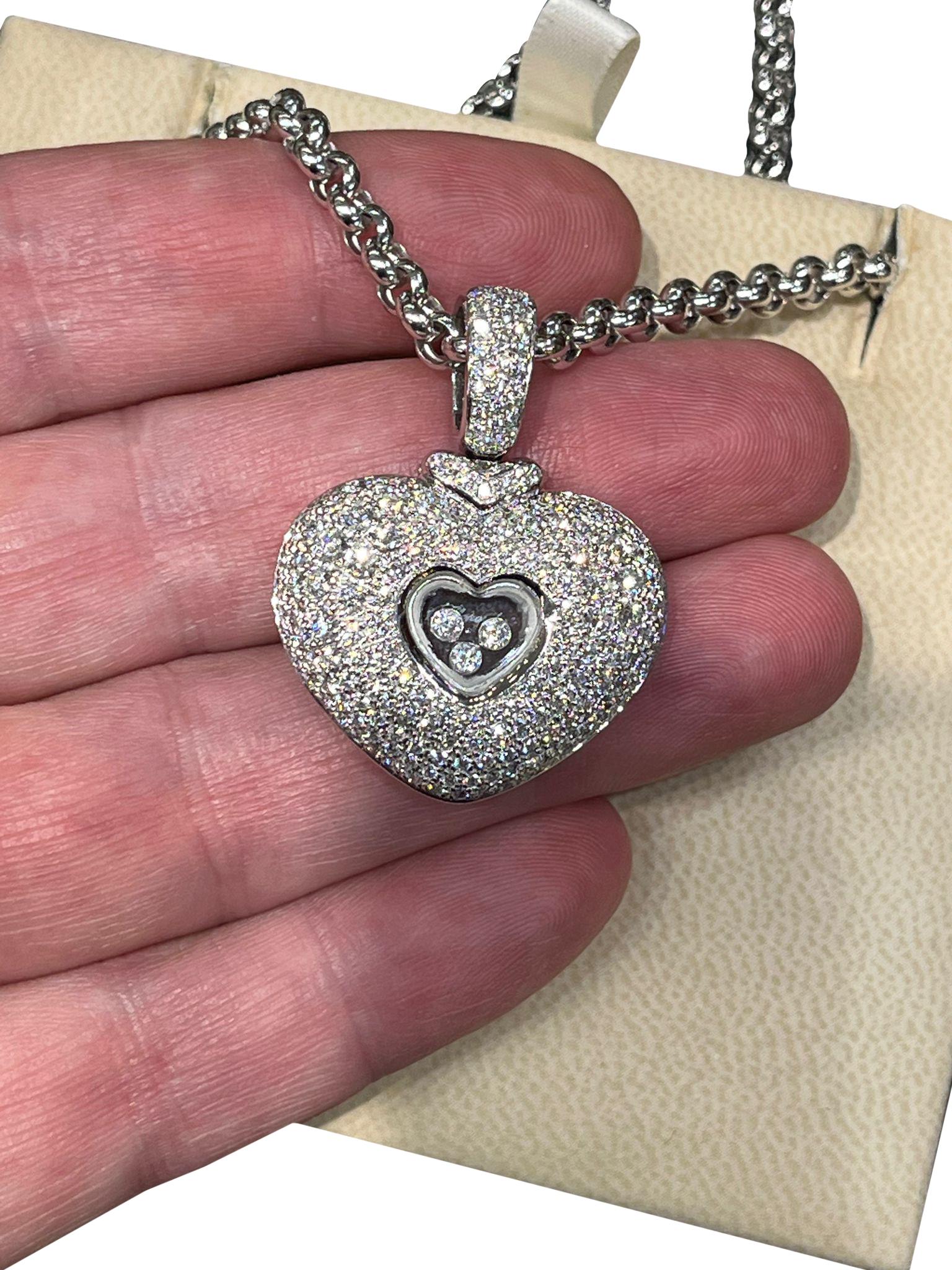 Chopard Happy Diamonds 2.50 Carat 18K White Gold VVS Diamond Pendant Necklace For Sale 5