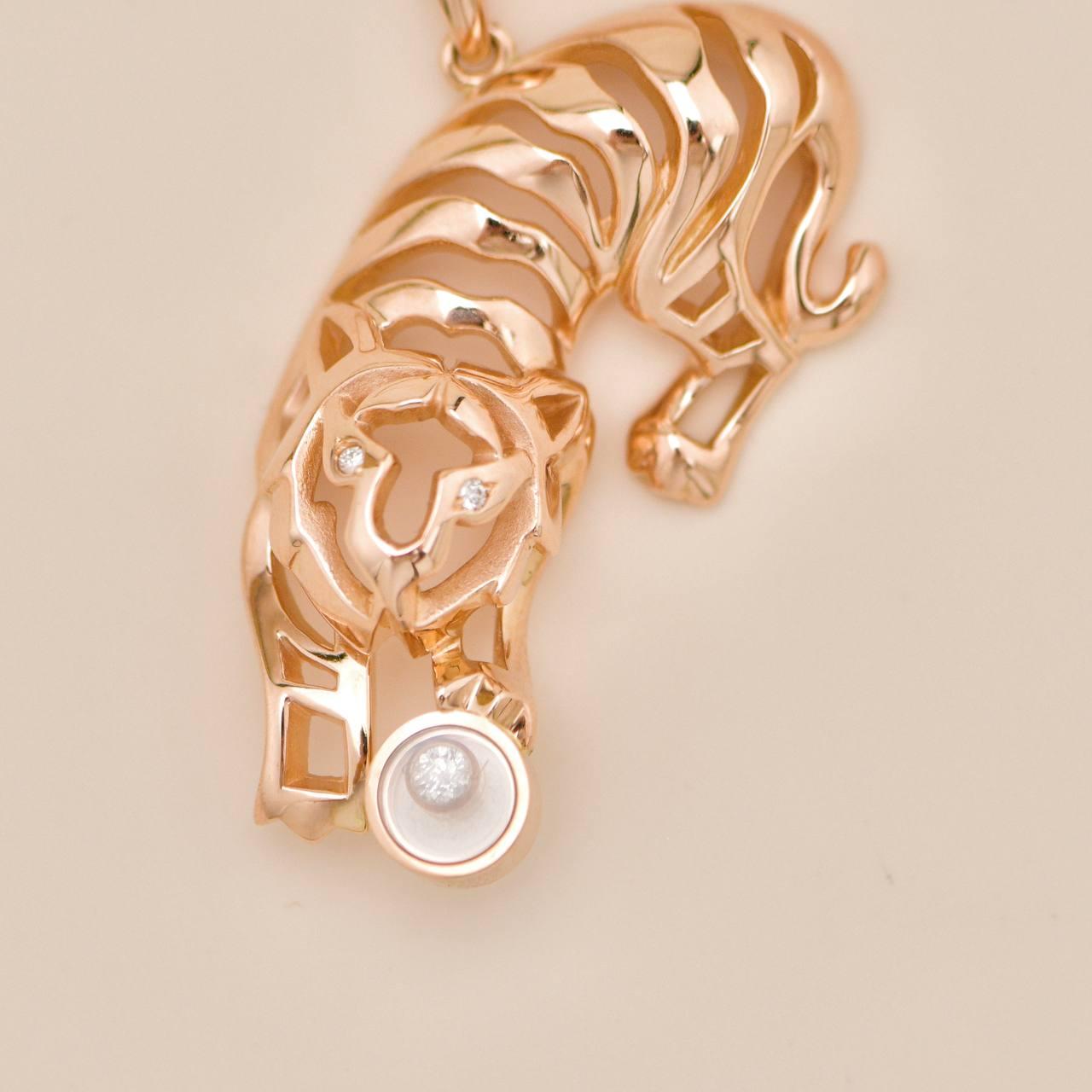 Chopard Happy Diamonds Animals World Pendant Necklace 18K Rose Gold in vendita 5