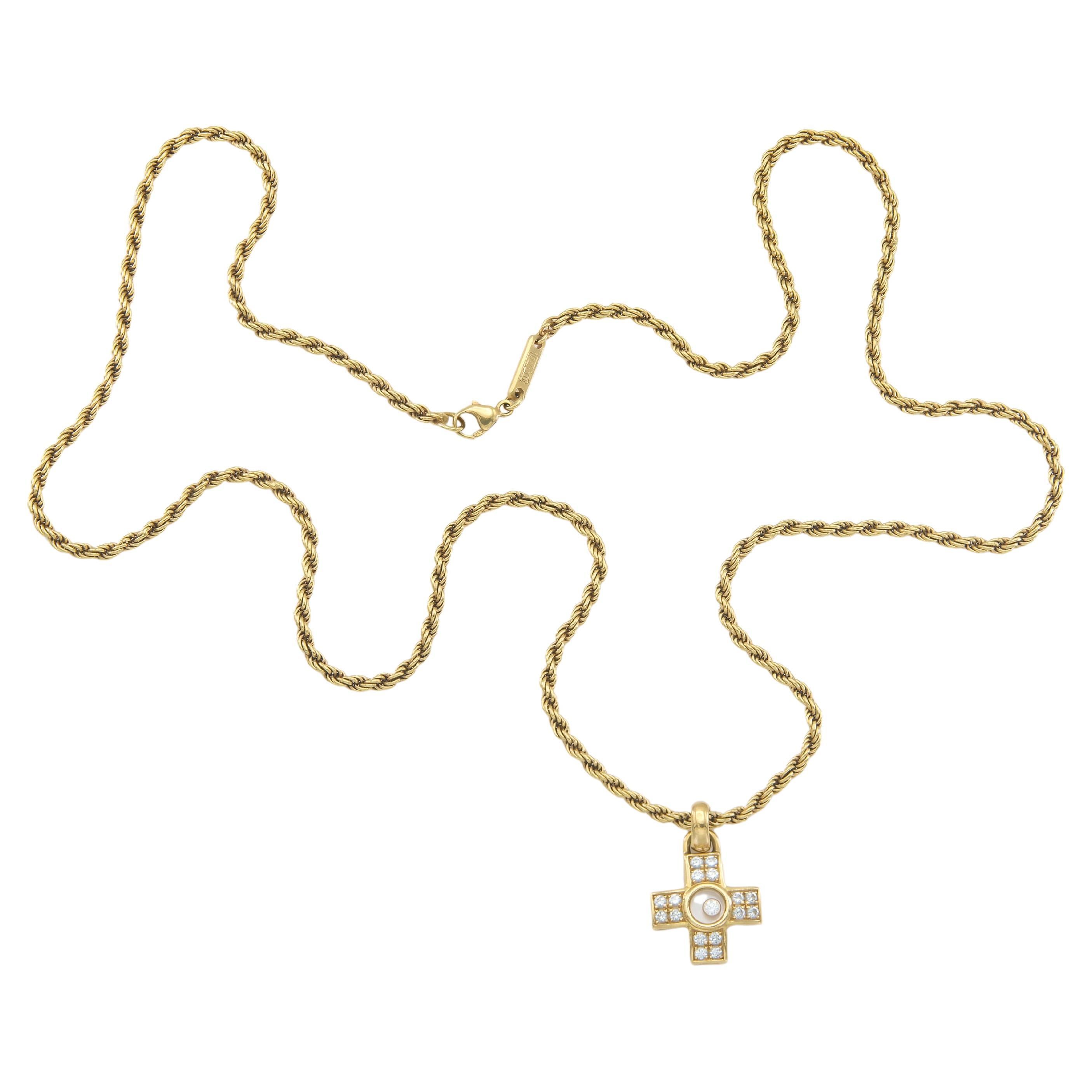 Chopard Happy Diamonds Cross Pendant Necklace en vente